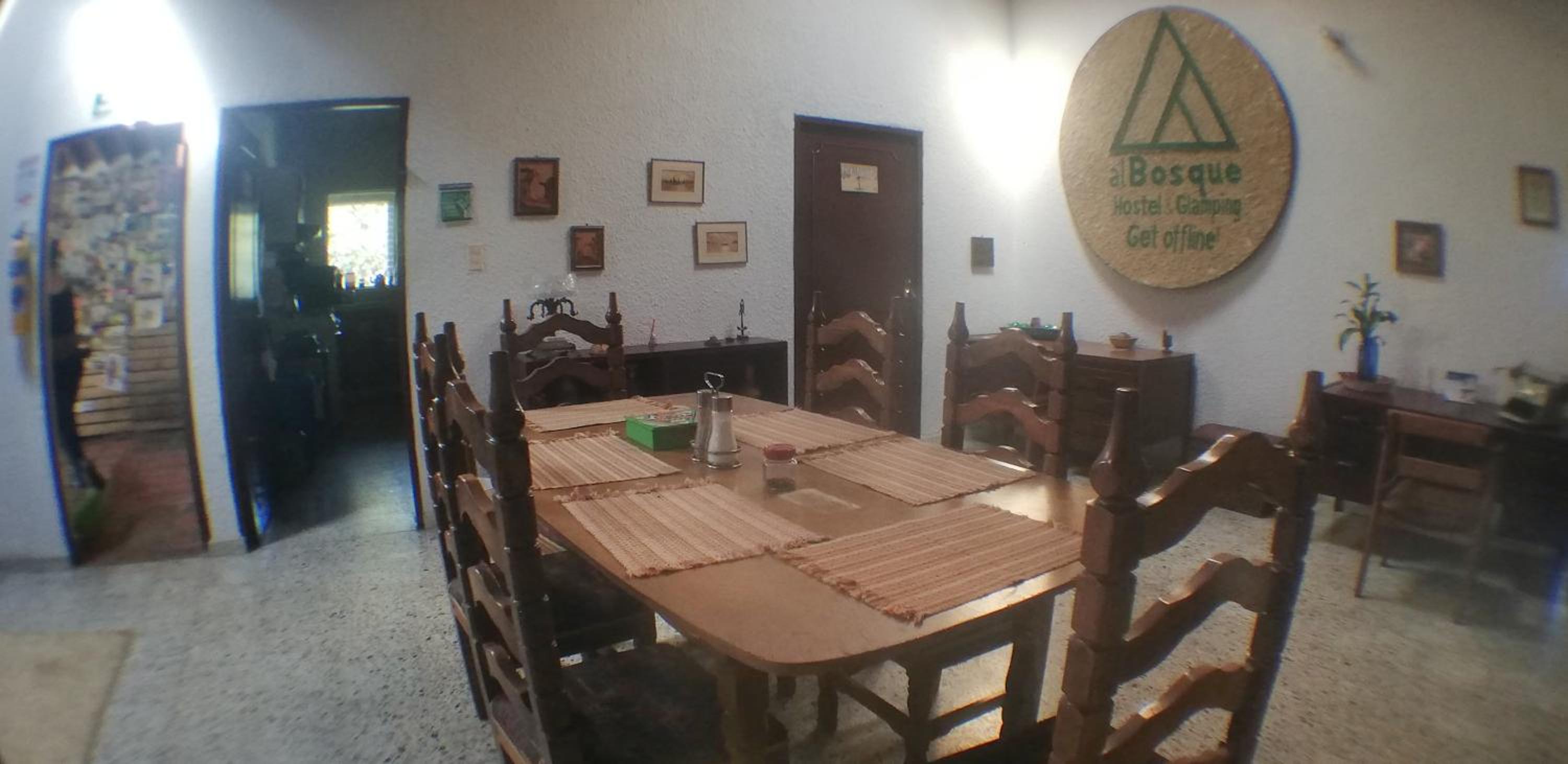 Al Bosque Hostel & Glamping