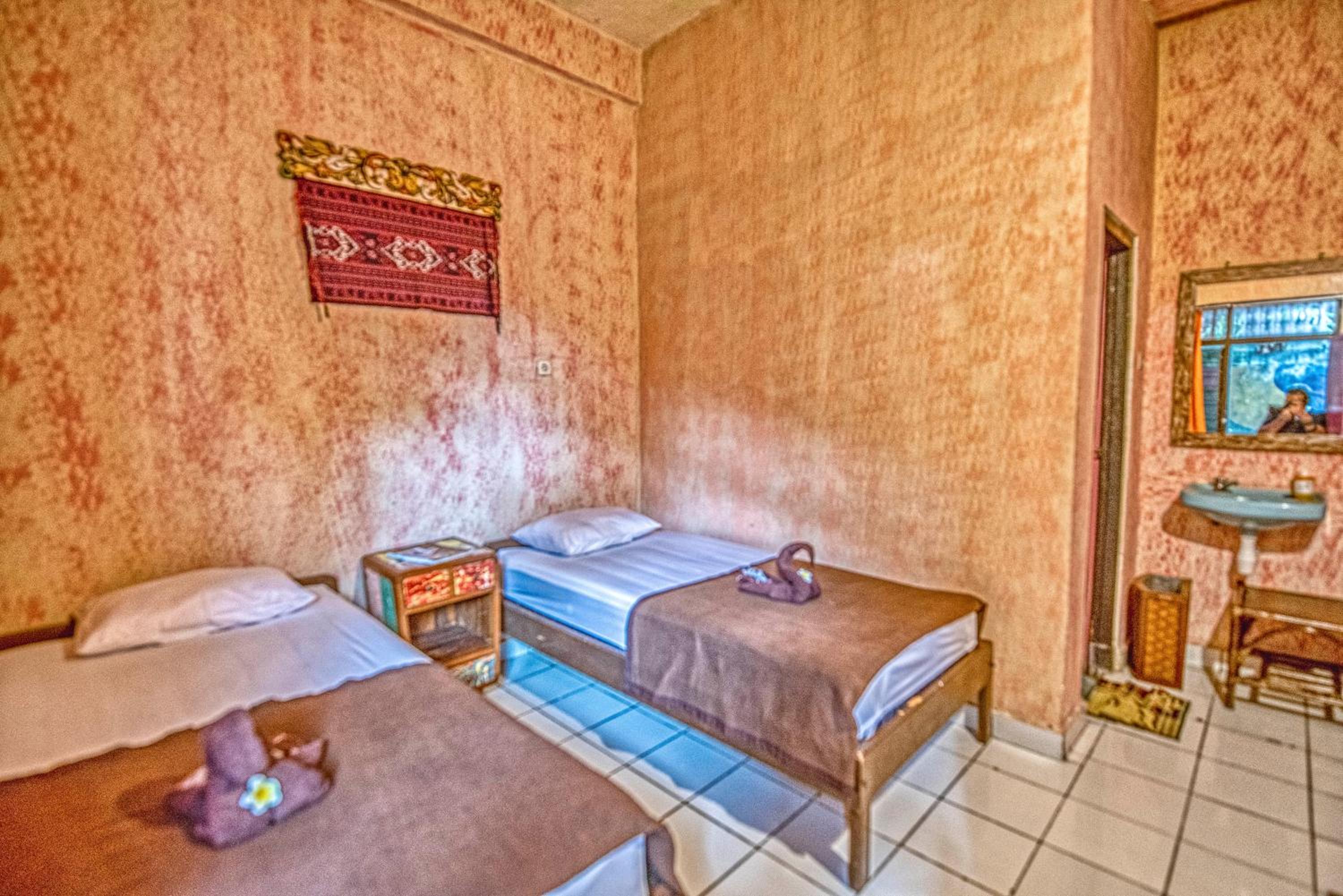 Lovina Central Hostel, Lovina - 9