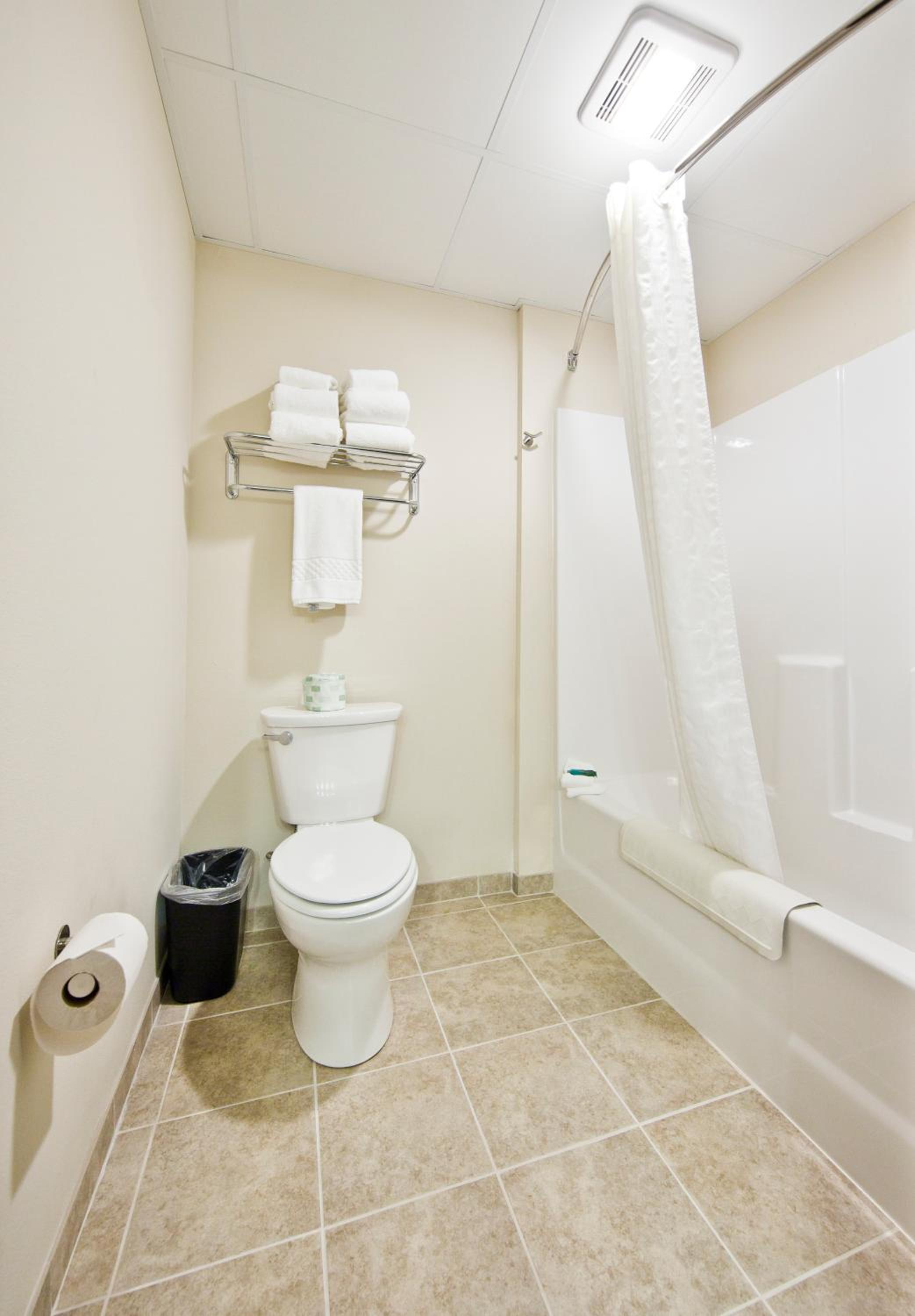 Cobblestone Inn & Suites - Boone