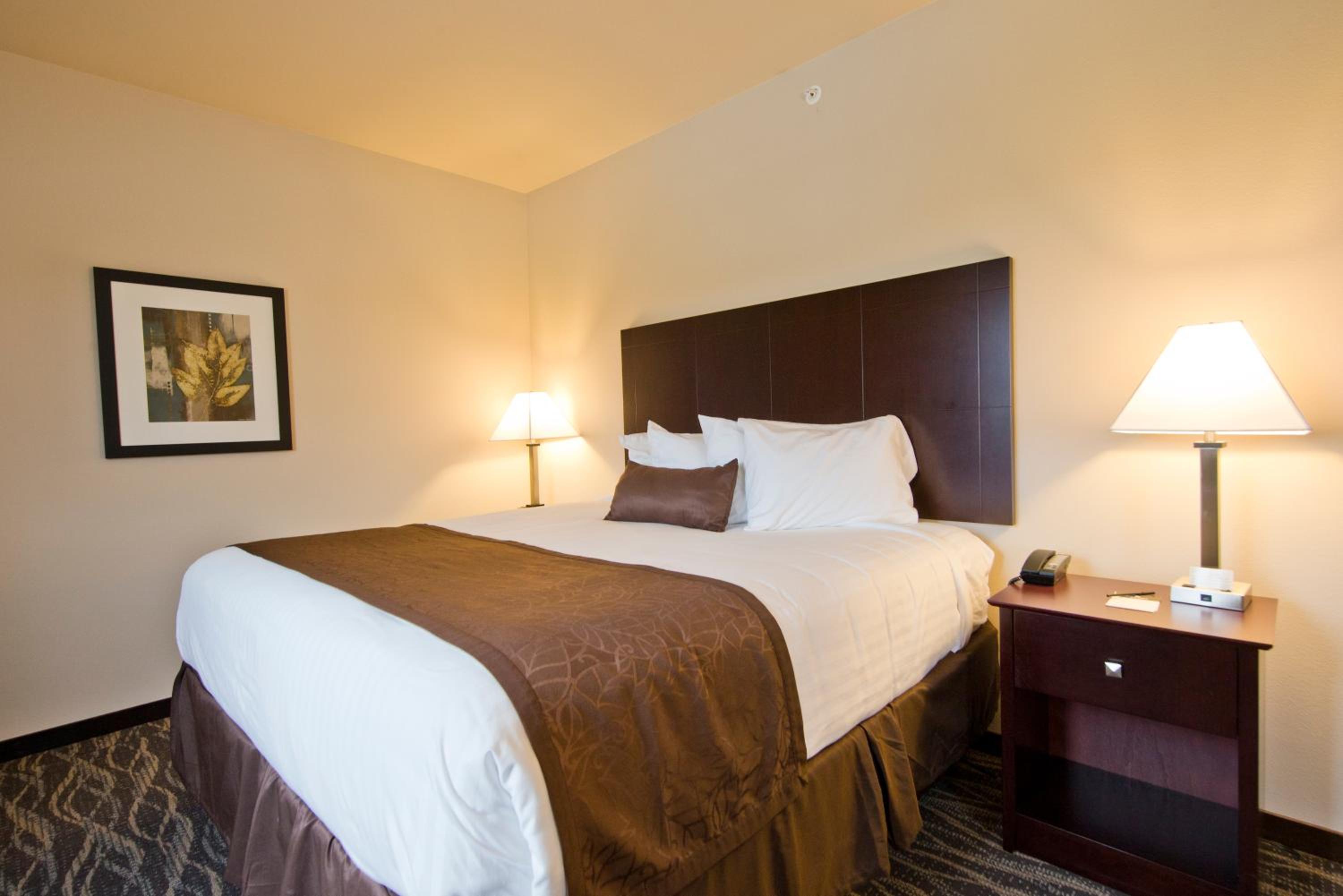 Cobblestone Inn & Suites - Boone