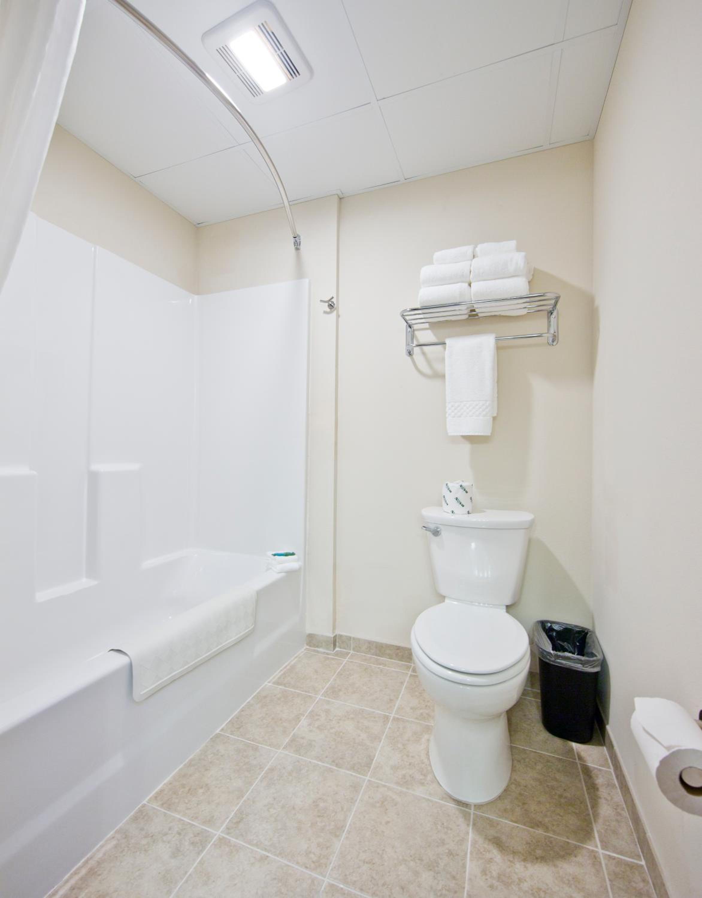 Cobblestone Inn & Suites - Boone