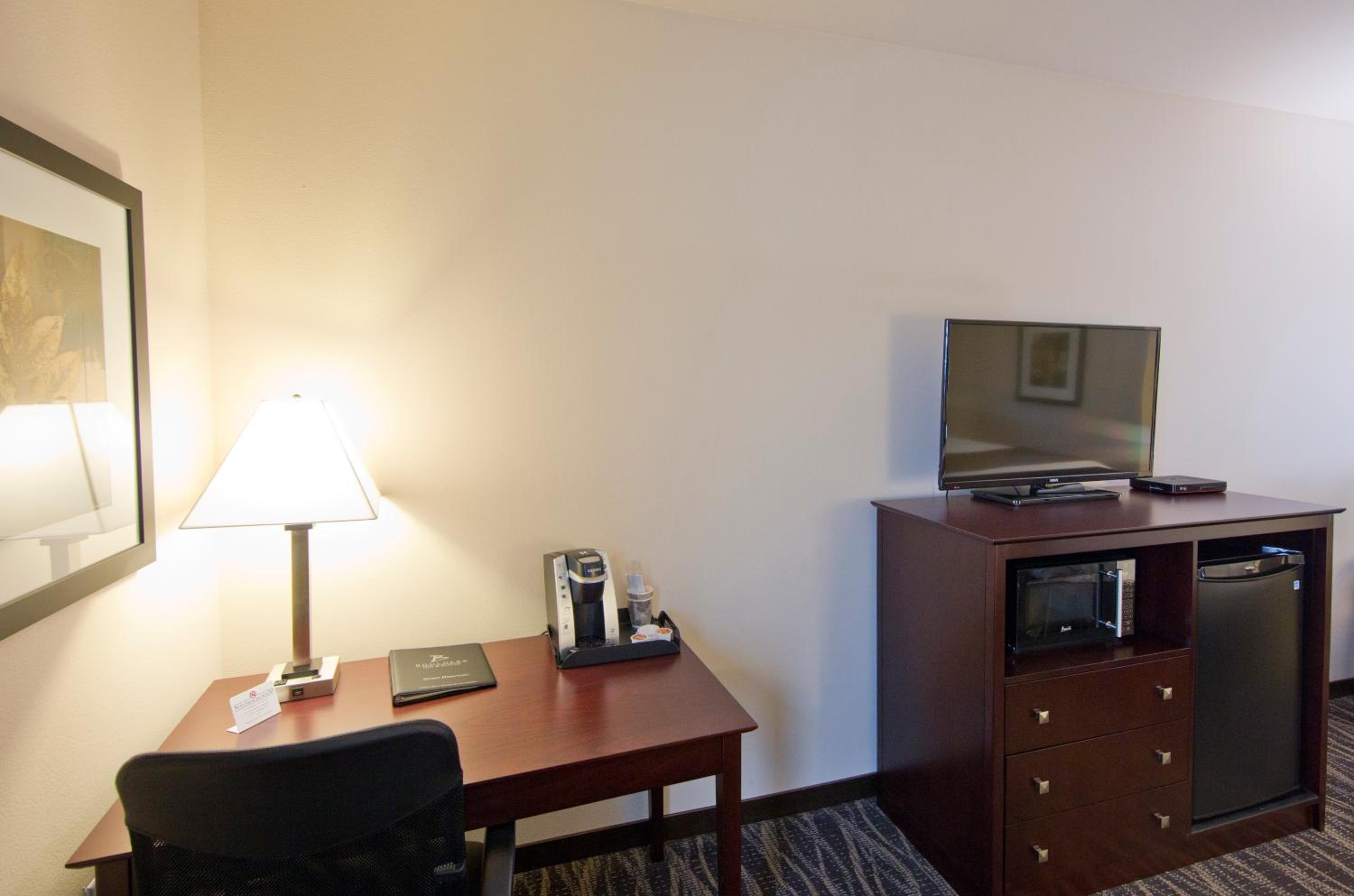Cobblestone Inn & Suites - Boone