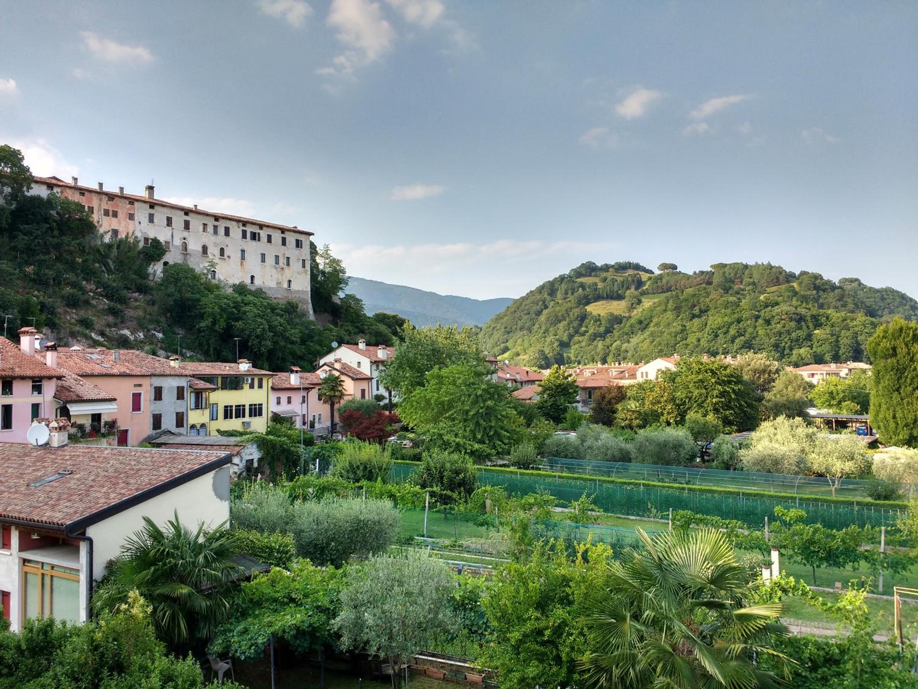 Bright Apartment in Marostica view 4