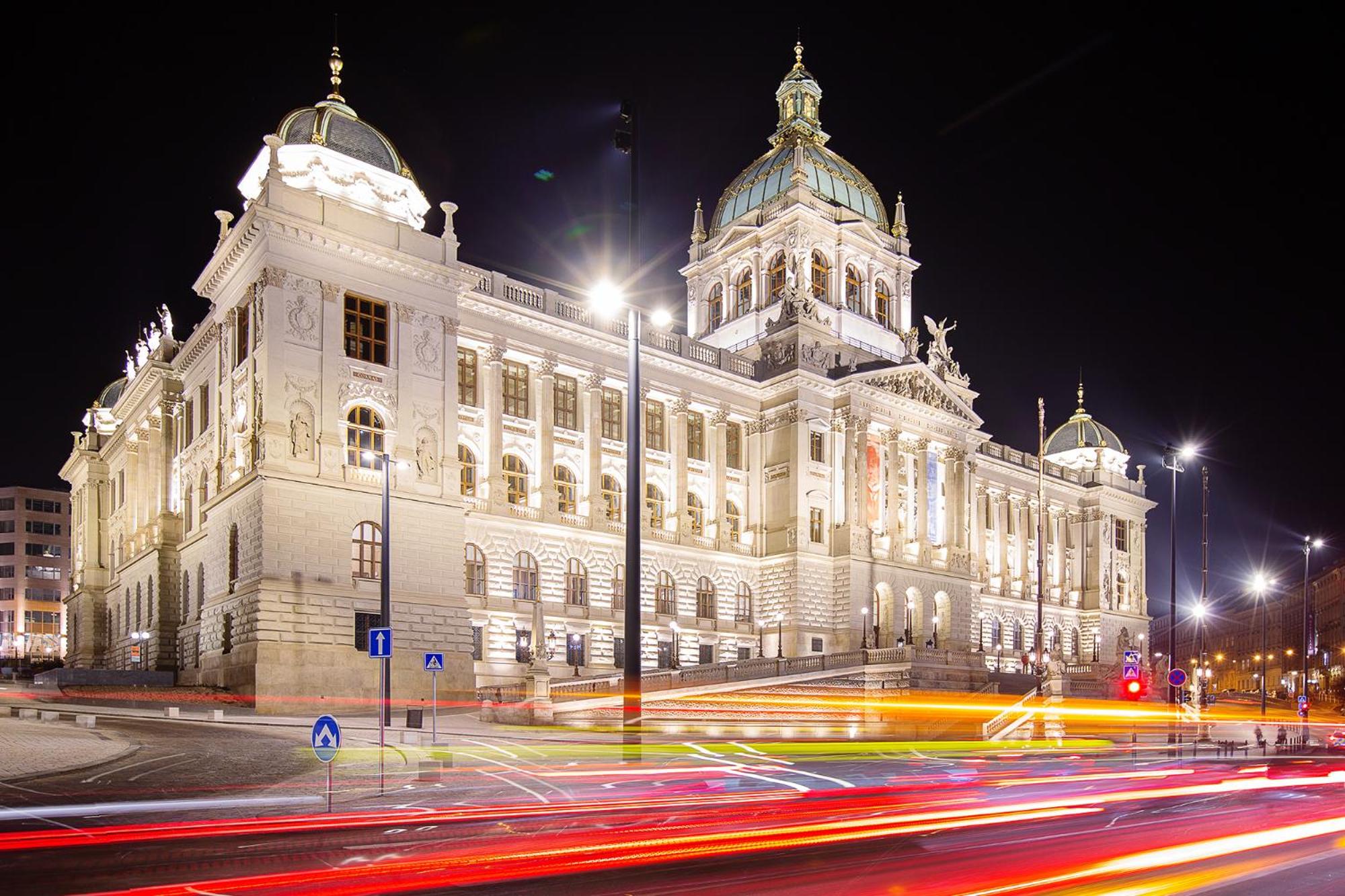 5BR 2BATH family APT 5mins to Wenceslas square