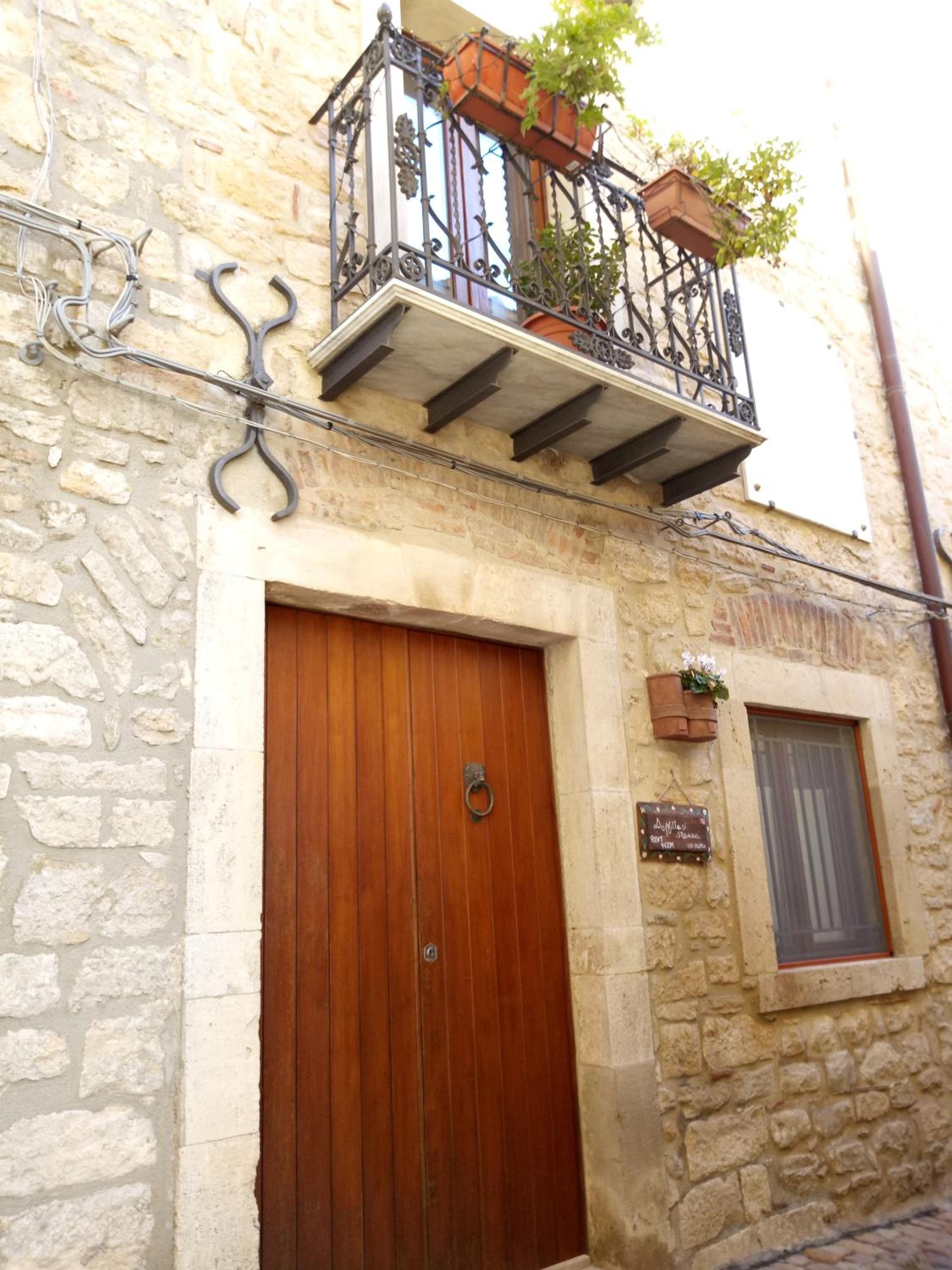 casa padre Jerone view 4