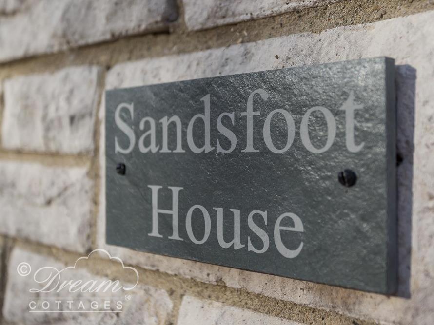 Sandsfoot House view 2