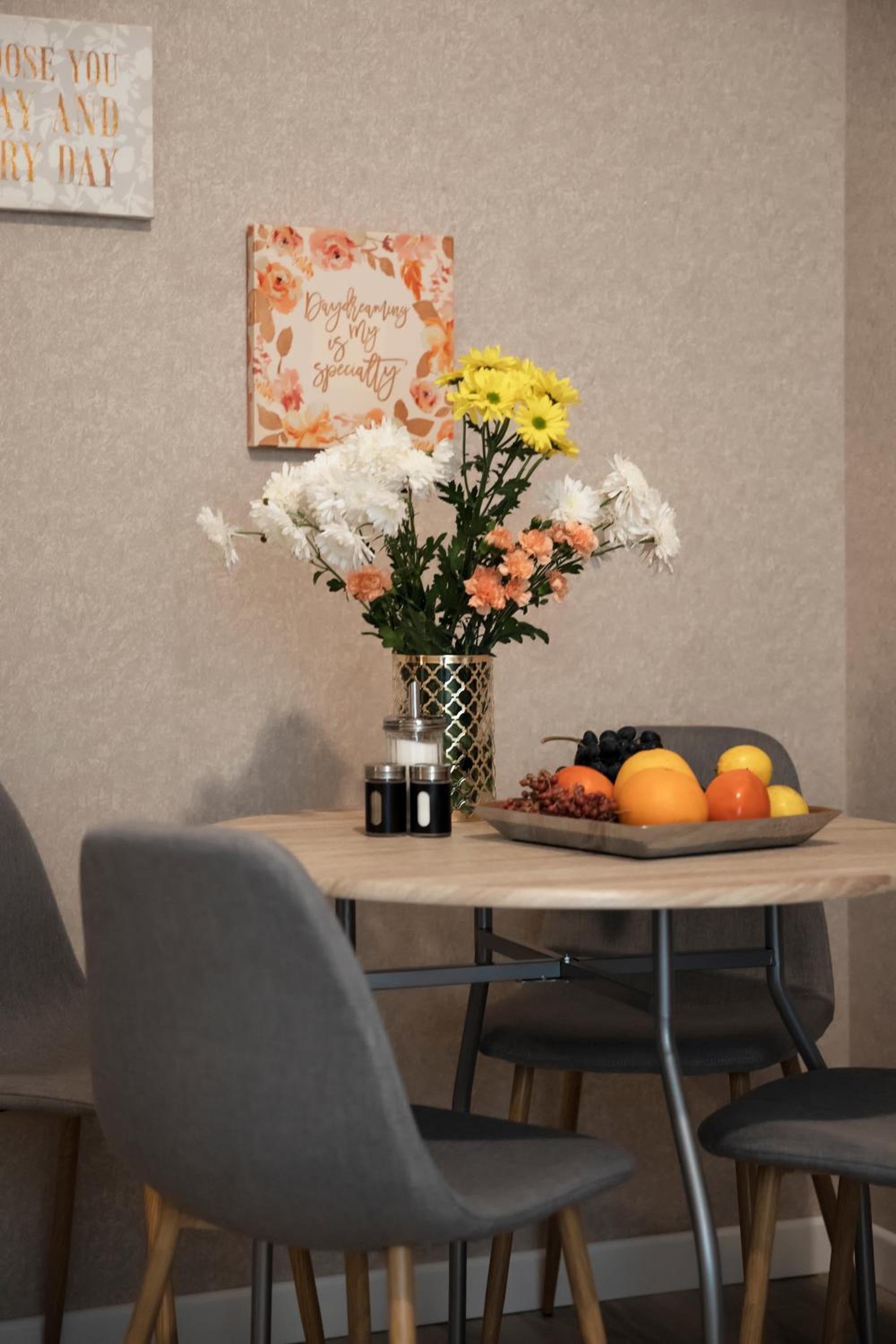 Charming apartment in the historic district of Tbilisi view 2
