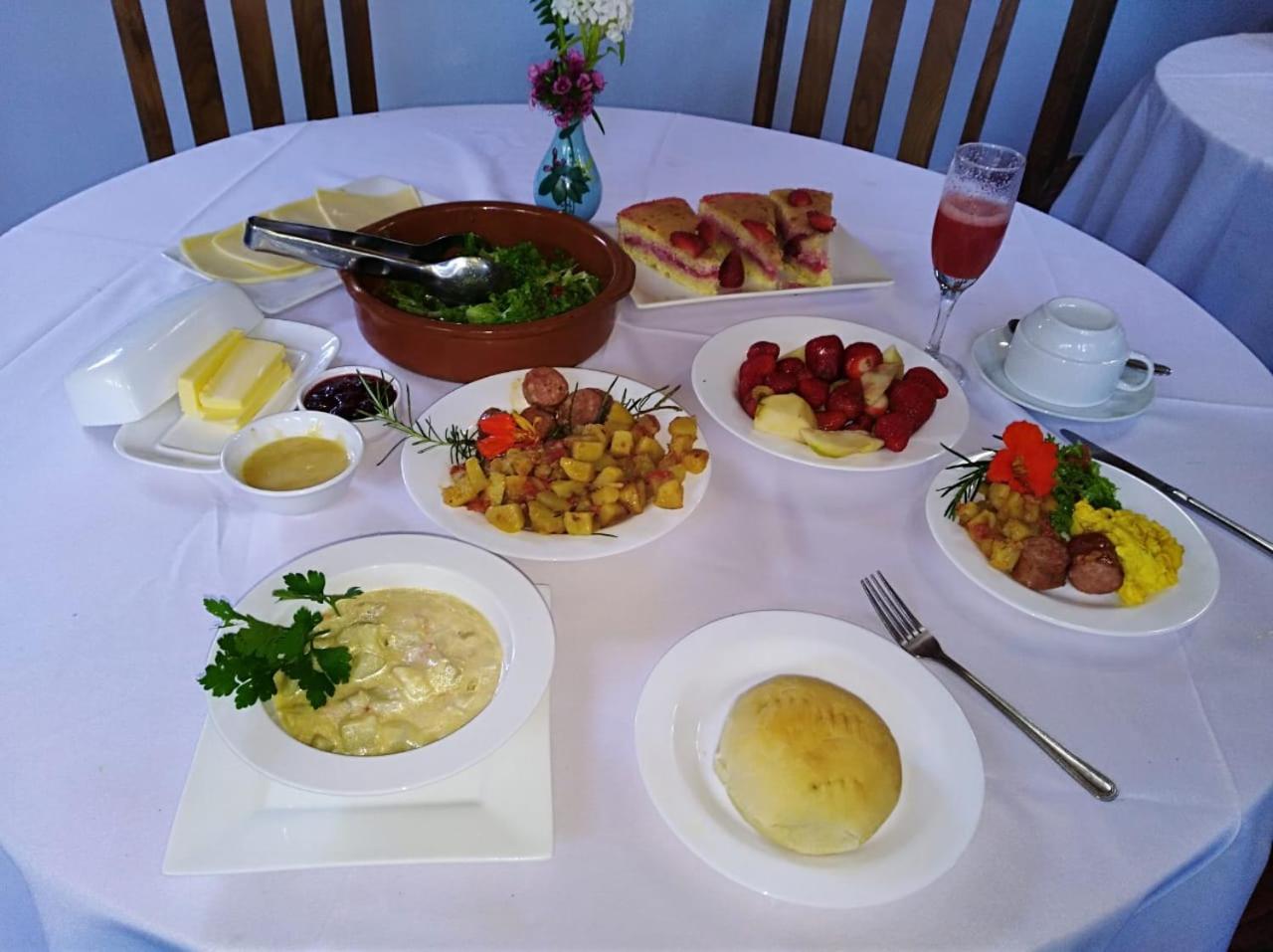 Casona Patrimonial Cobquecura Hotel Boutique
