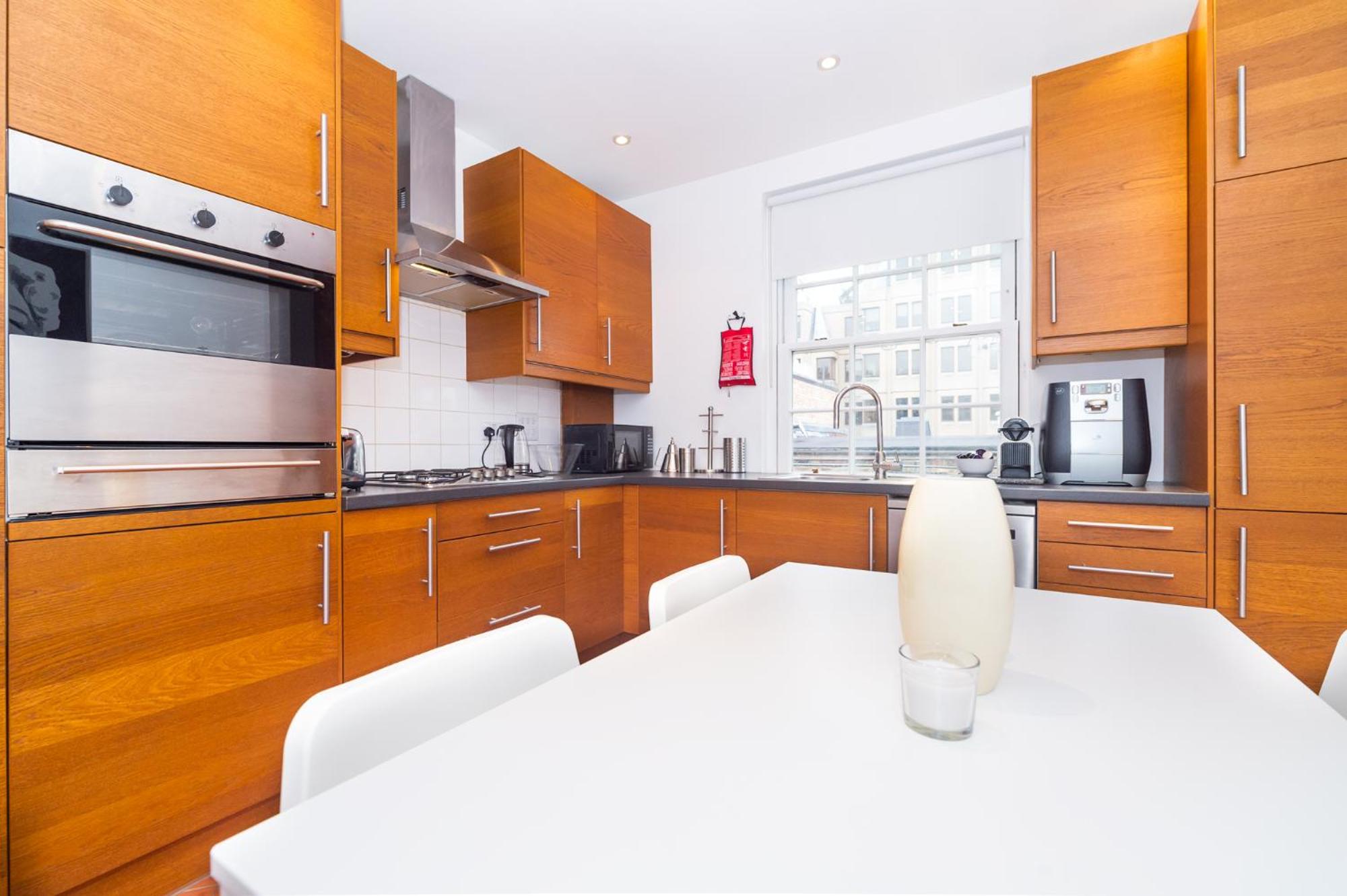 New 2 Bed Apartment in Covent Garden