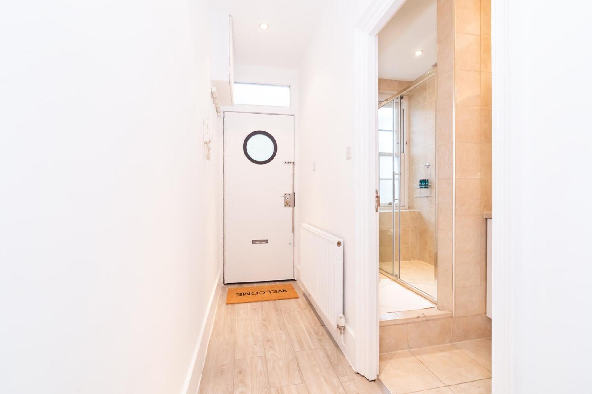 New 2 Bed Apartment in Covent Garden