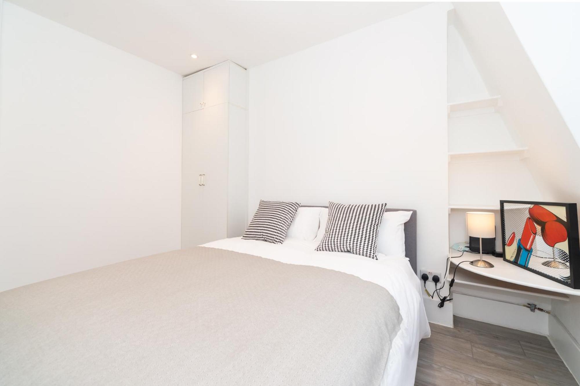 New 2 Bed Apartment in Covent Garden