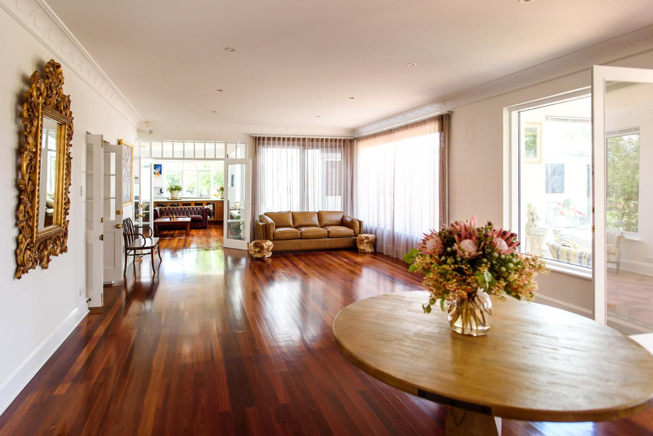 Photo 56