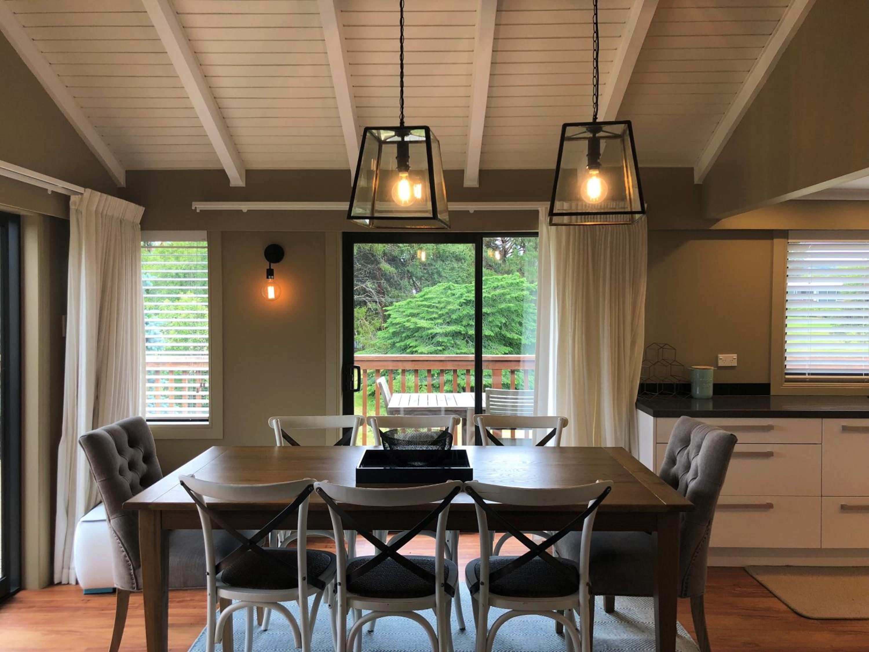 Kinloch Lakeview Lodge - Taupo