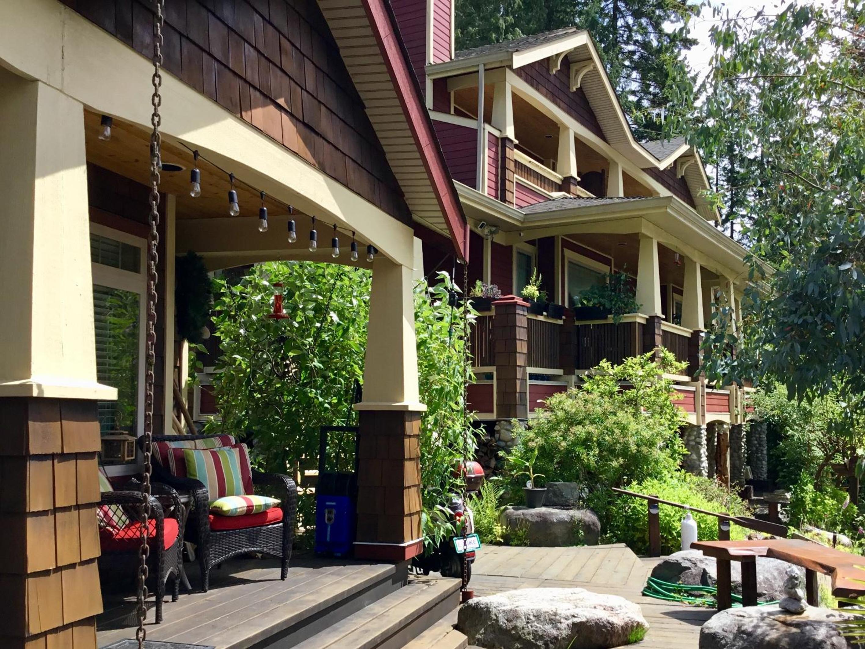 The Tuwanek Bed and Breakfast