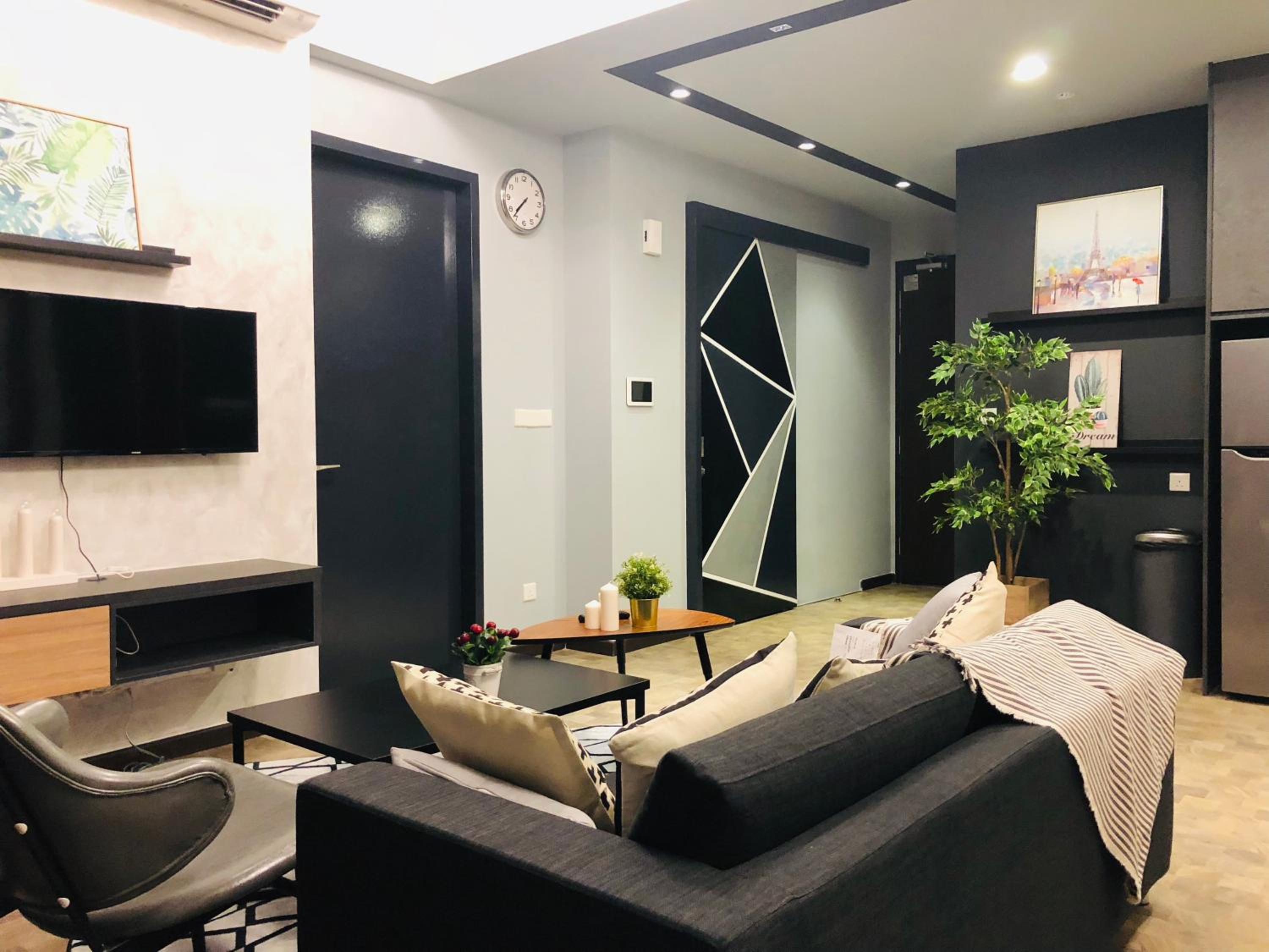 Expressionz Suites near KLCC, IJN by Wodages
