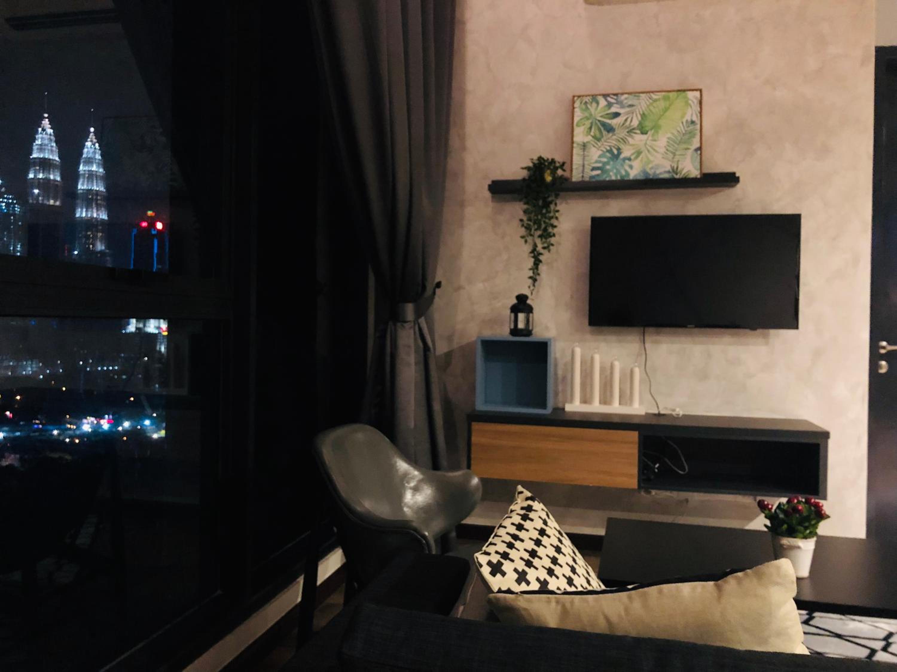 Expressionz Suites near KLCC, IJN by Wodages