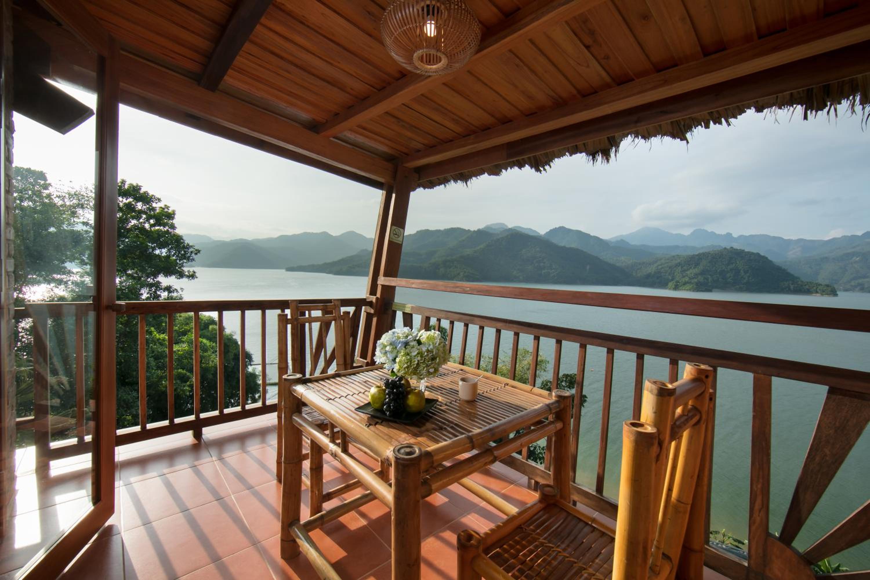 Mai Chau Hideaway Lake Resort