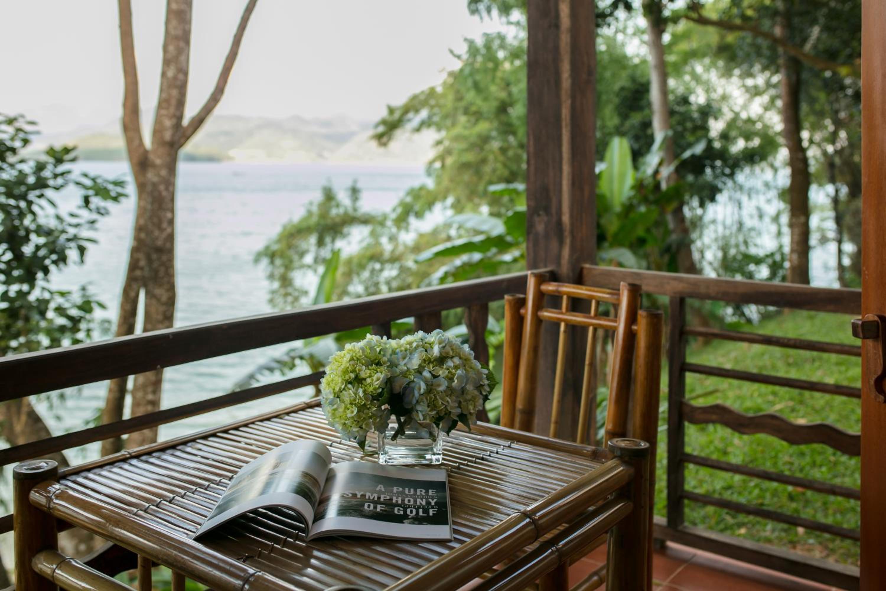 Mai Chau Hideaway Lake Resort