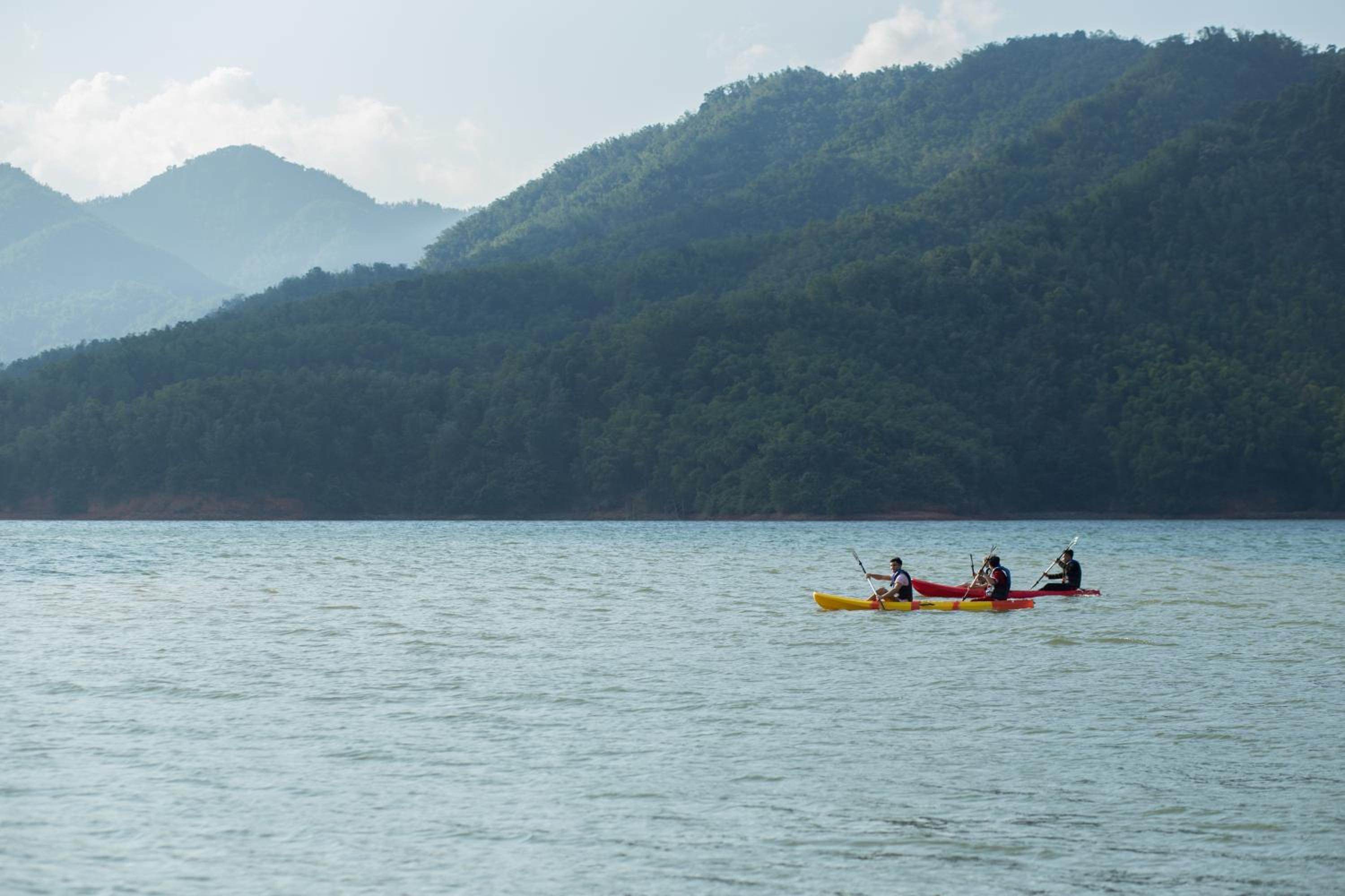 Mai Chau Hideaway Lake Resort