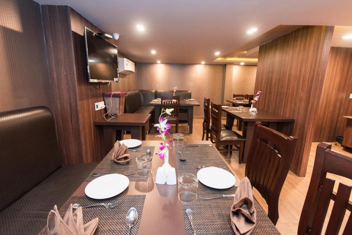 restaurant