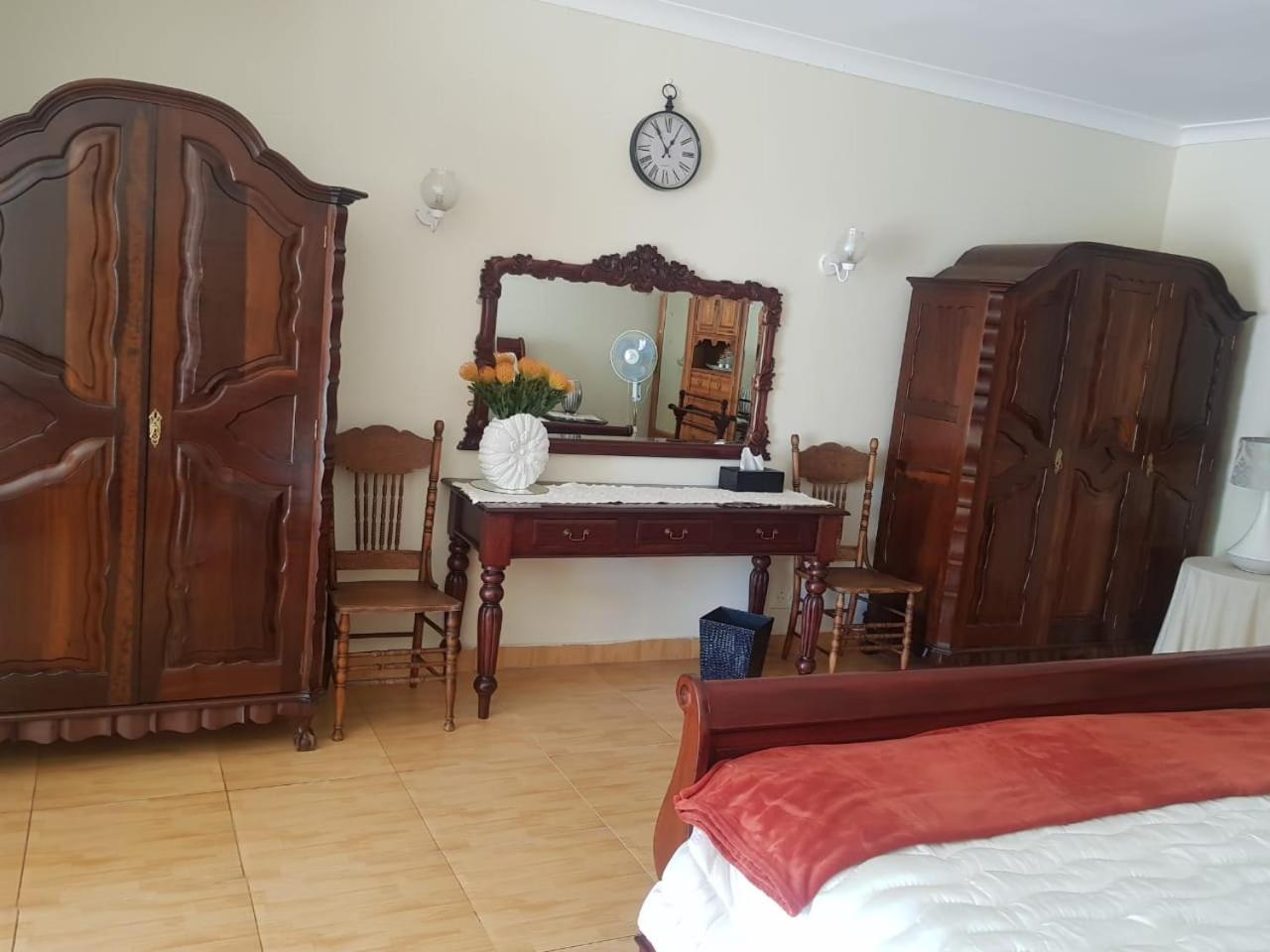Upper Houghton Guesthouse