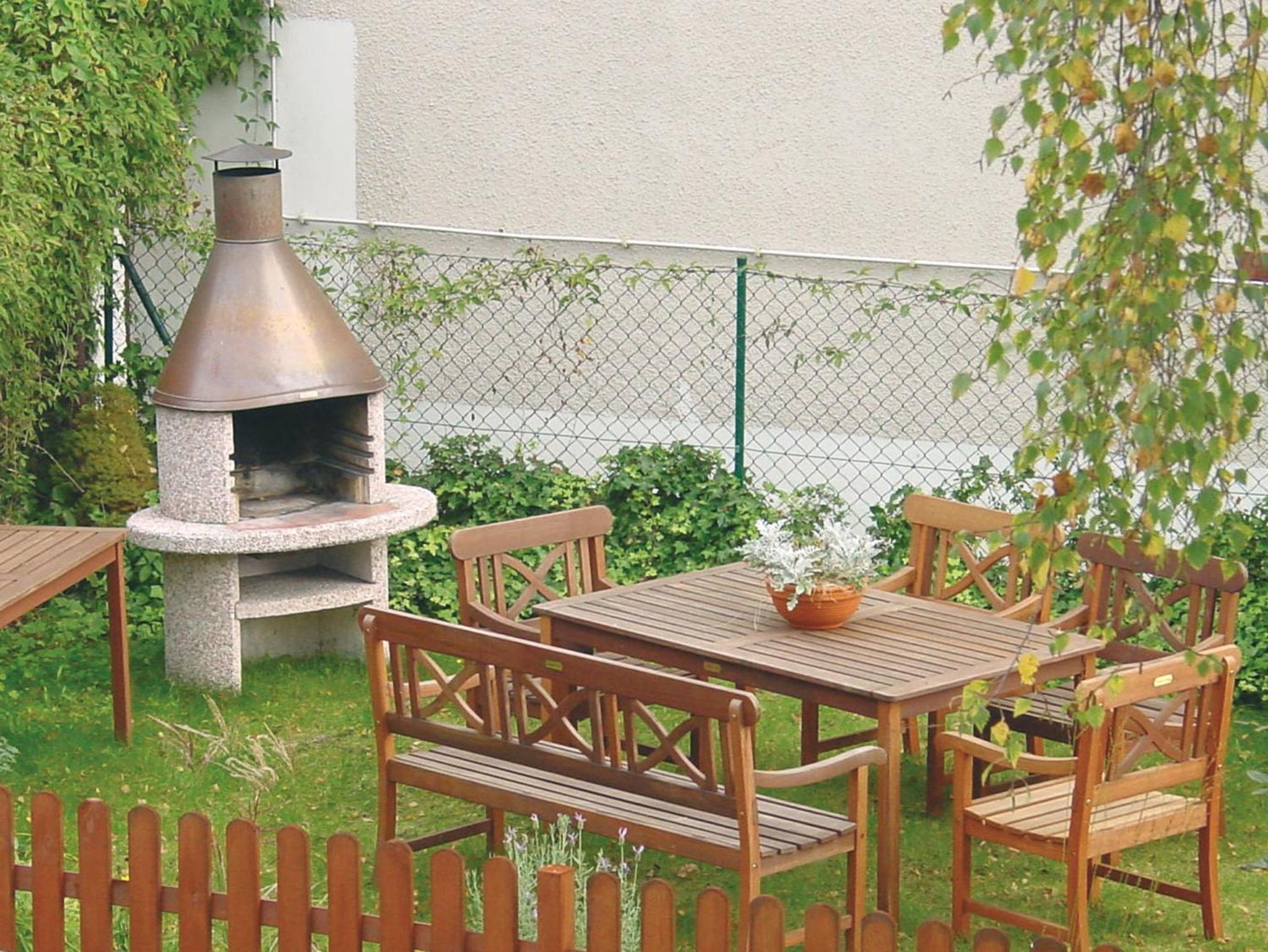 Appartementhaus Gutenberg - Ruhig & zentral in Binz - Parkplatz kostenlos - WLAN - 6 Min zum Strand - 2 Min zum See