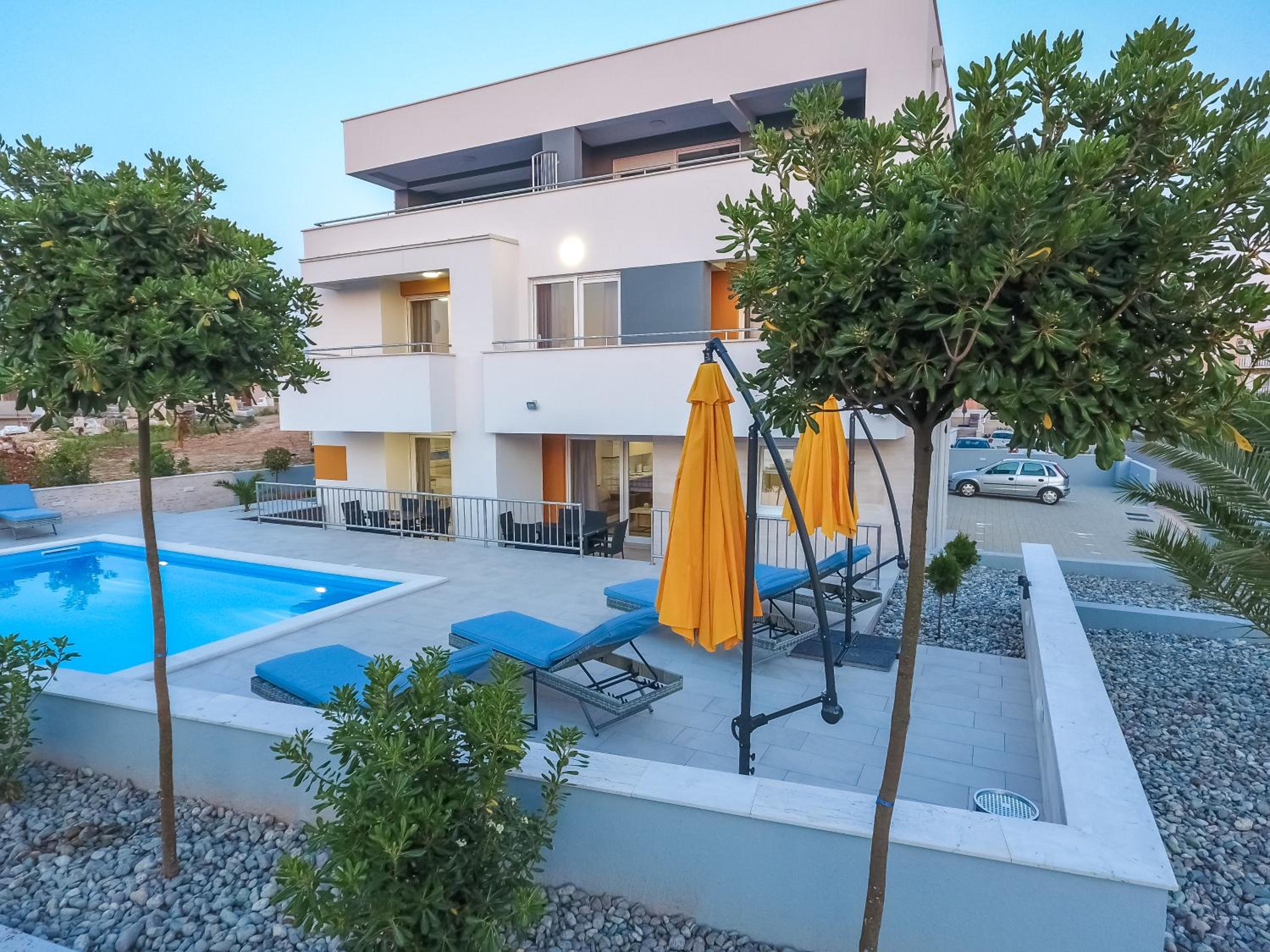 Apartments & Rooms Villa Casia view 3