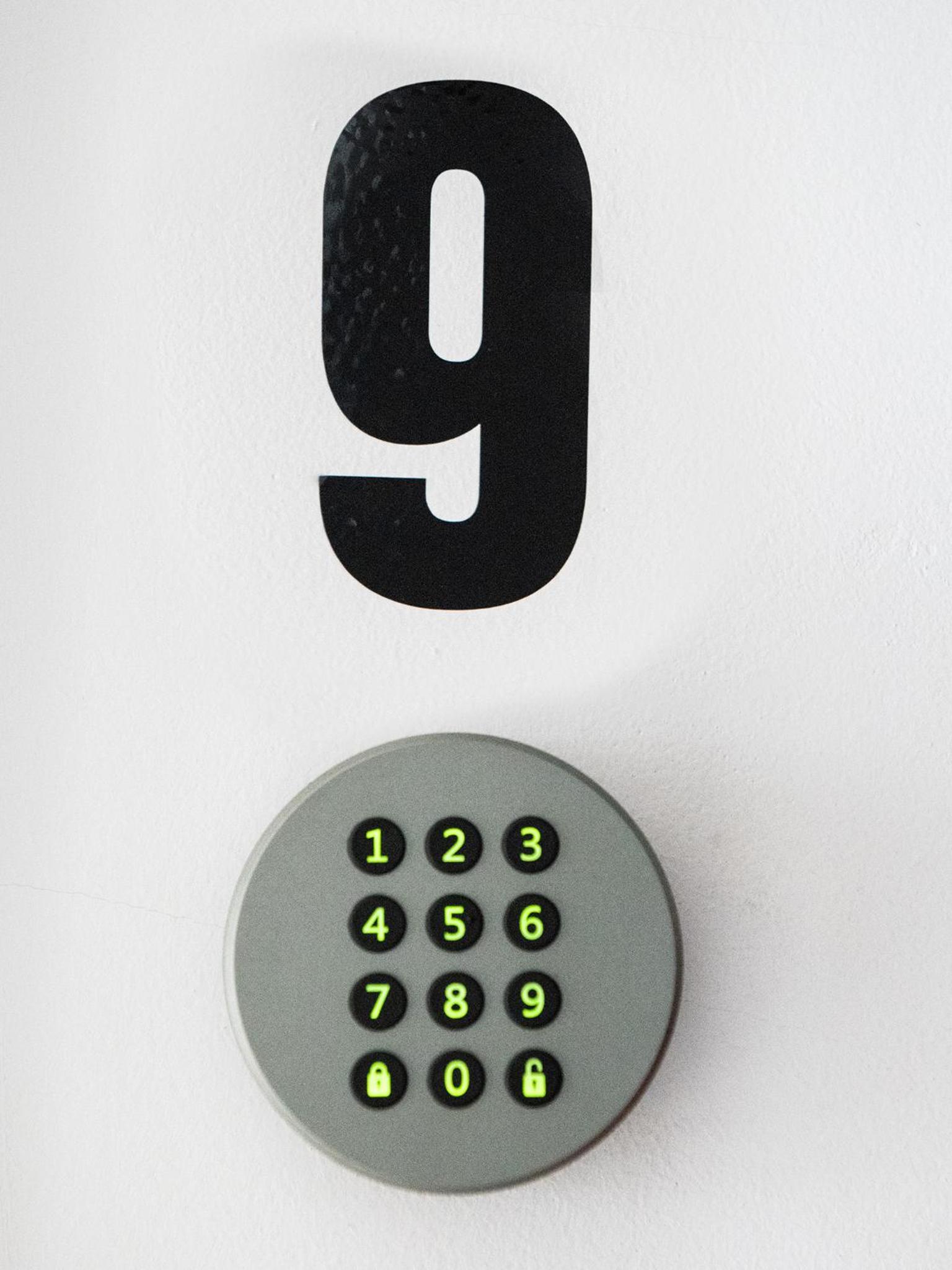Flexible SelfCheckIns 9 - Zagreb - Garage - Electric vehicle ccharger - Loggia - New - Apartments Repinc 9 view 5