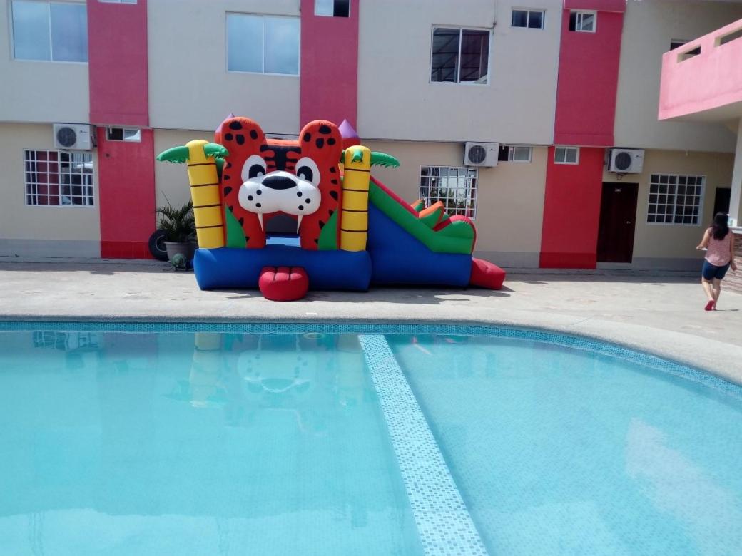 Photo 43
