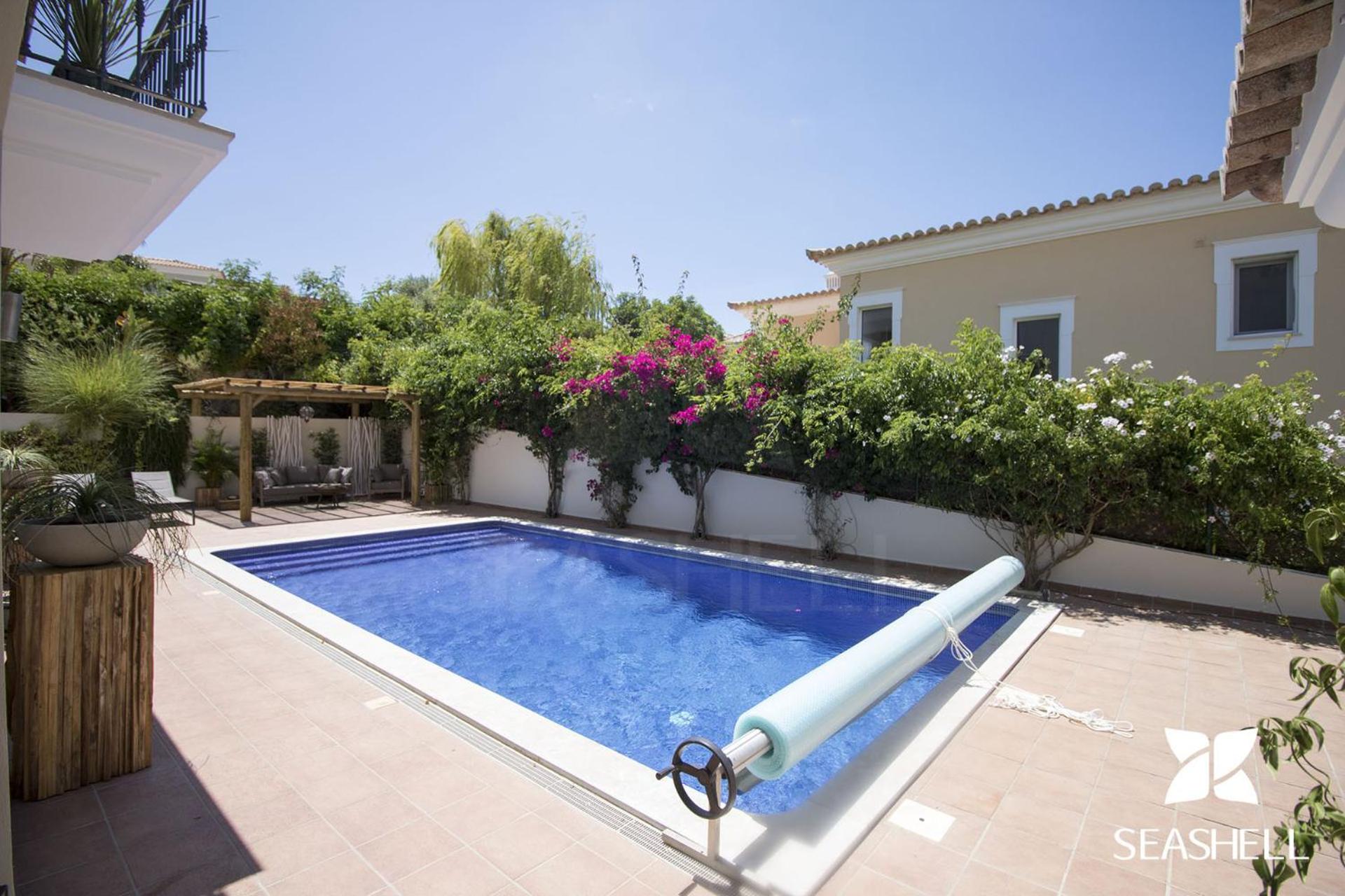Villa Esmeralda view 2