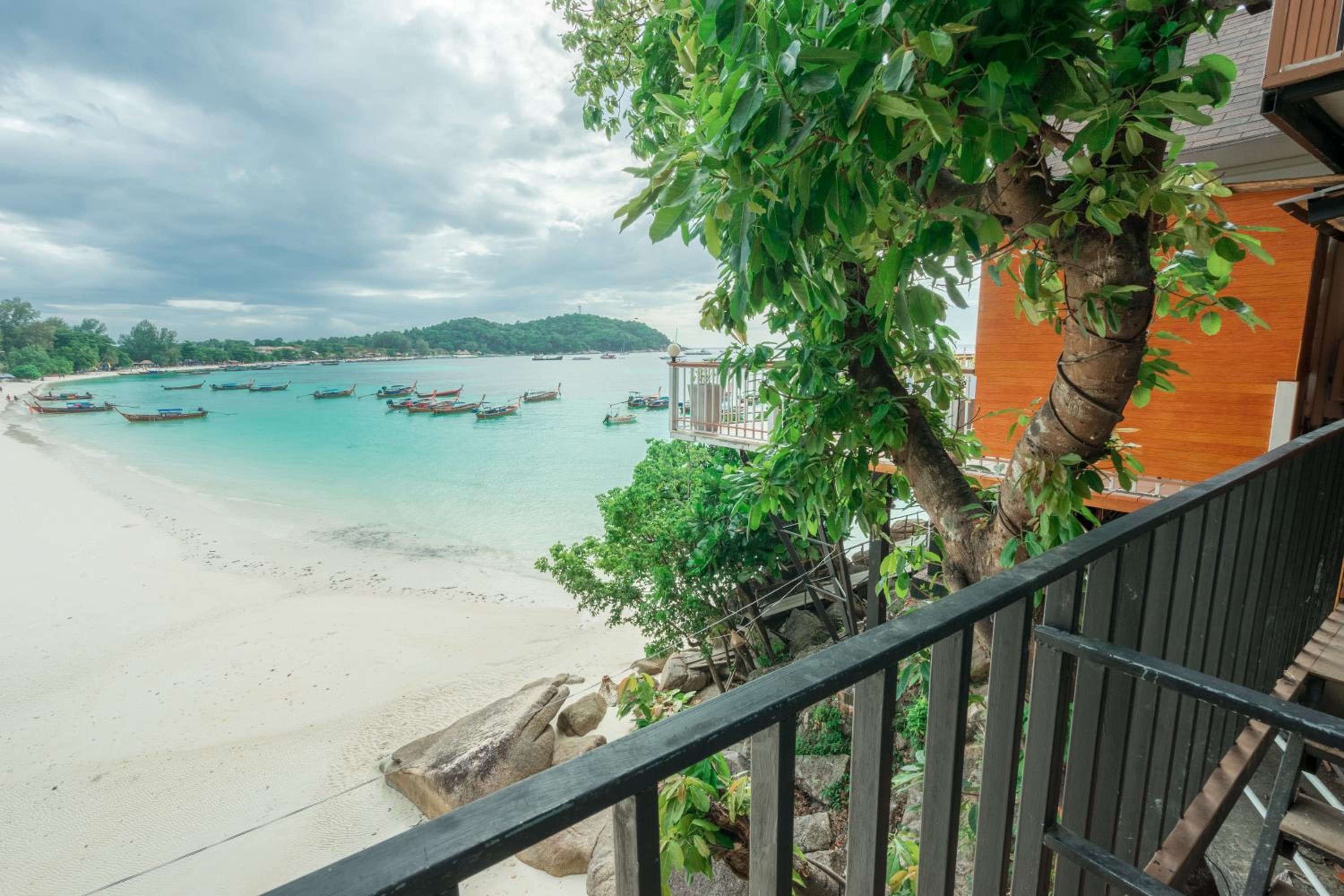 Chareena Hill Beach Resort