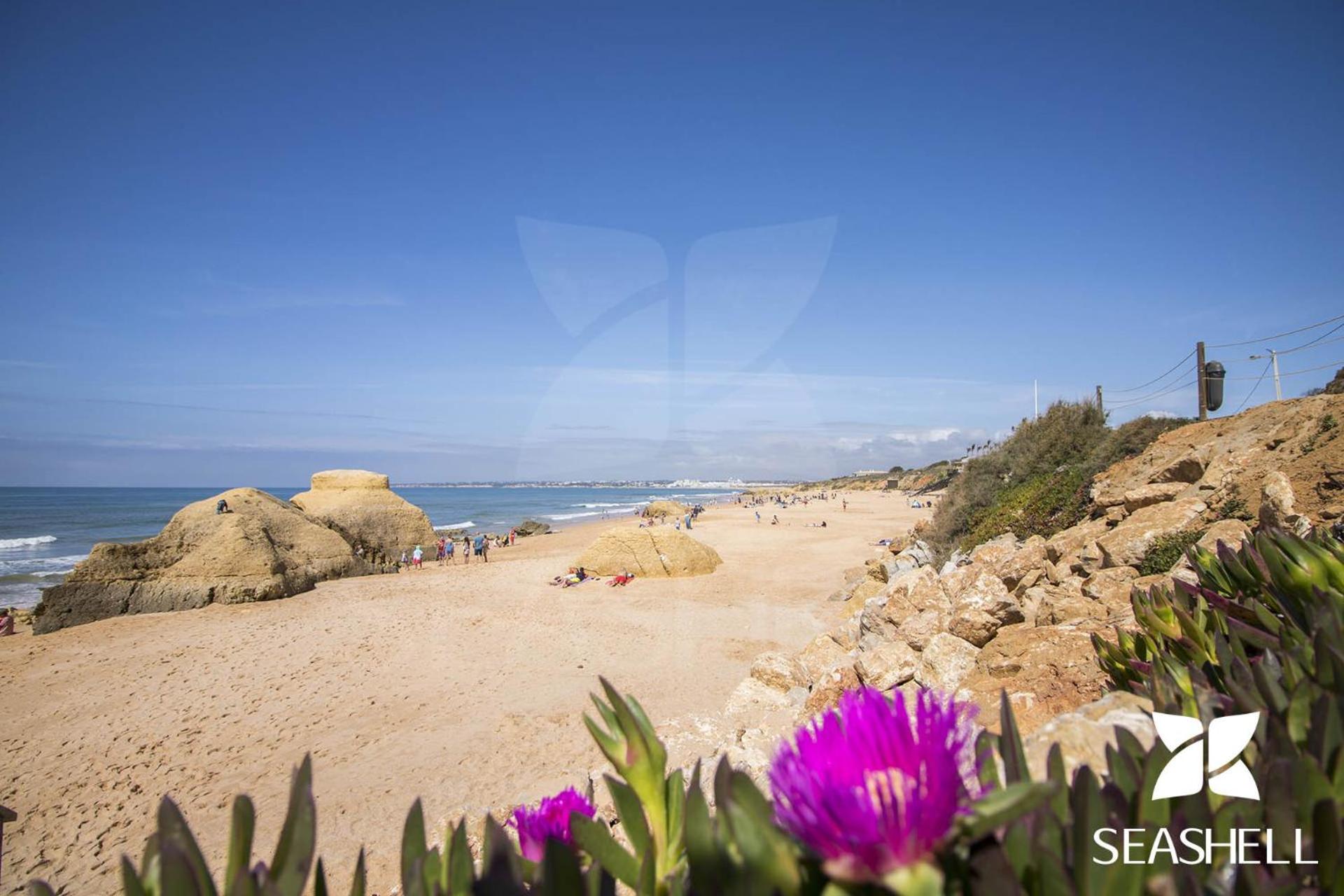 Villa Magali by Algarve Holidays view 2