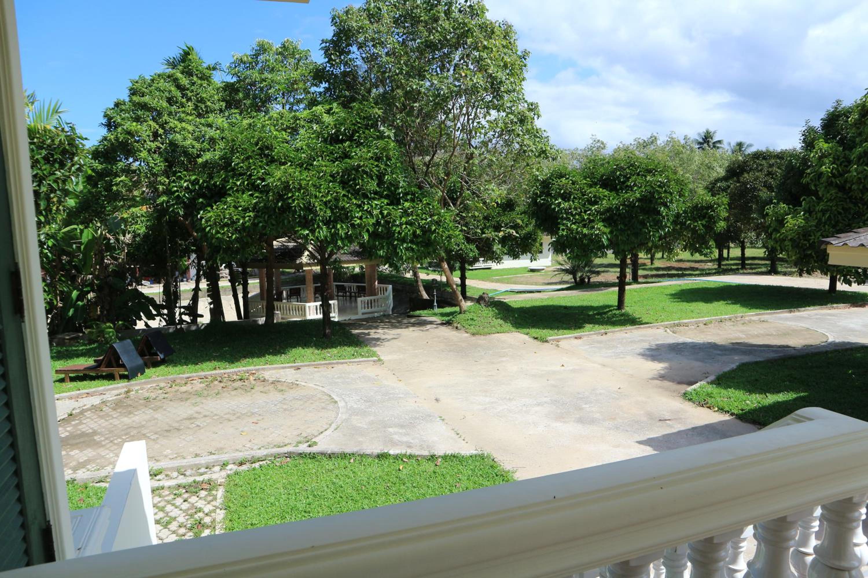 Bann Mangkud Khaolak