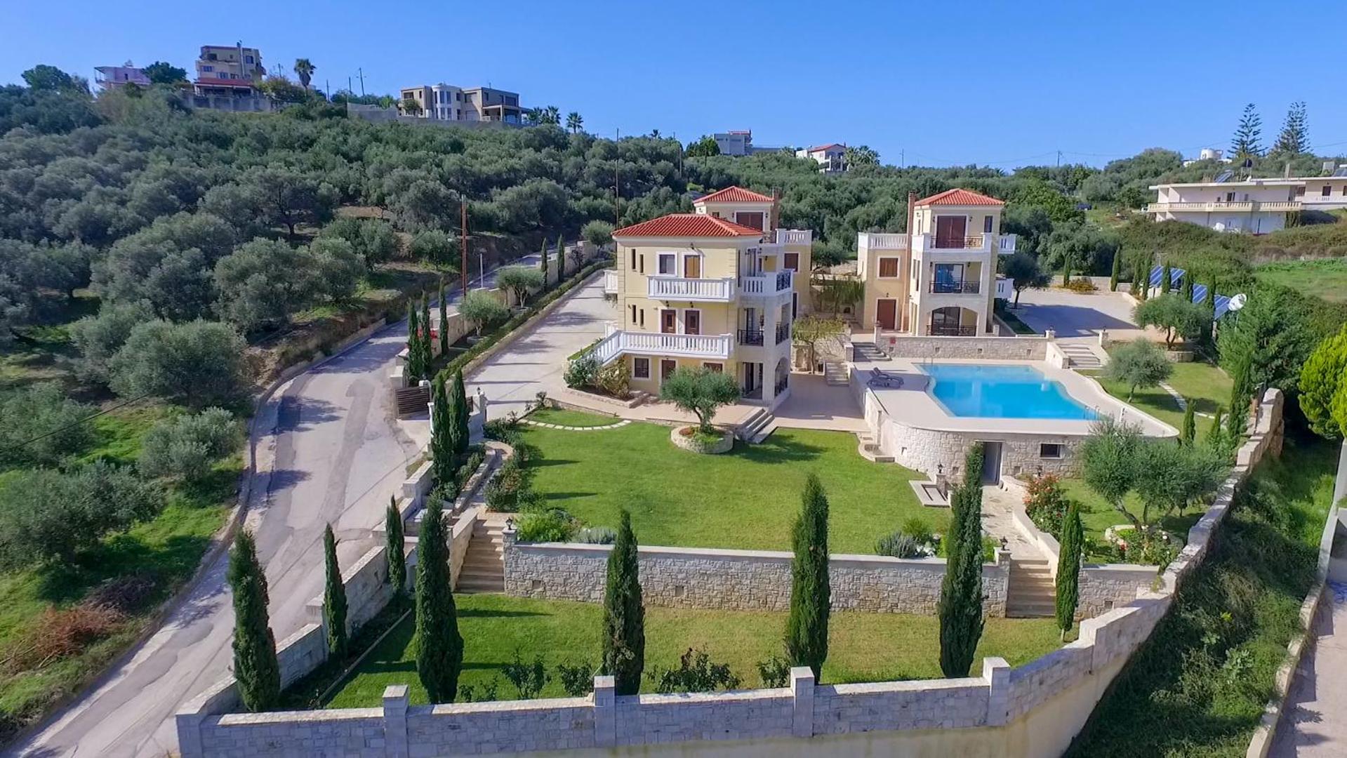 Casa Leone Suites view 2
