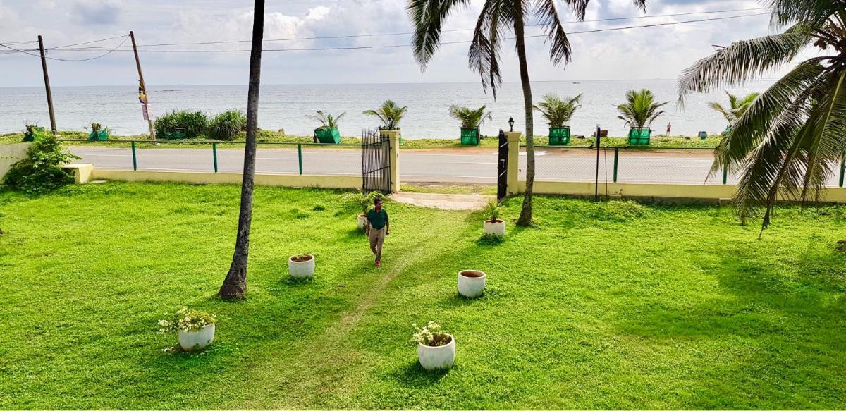 Nalendra Villa - Oceanfront view 3
