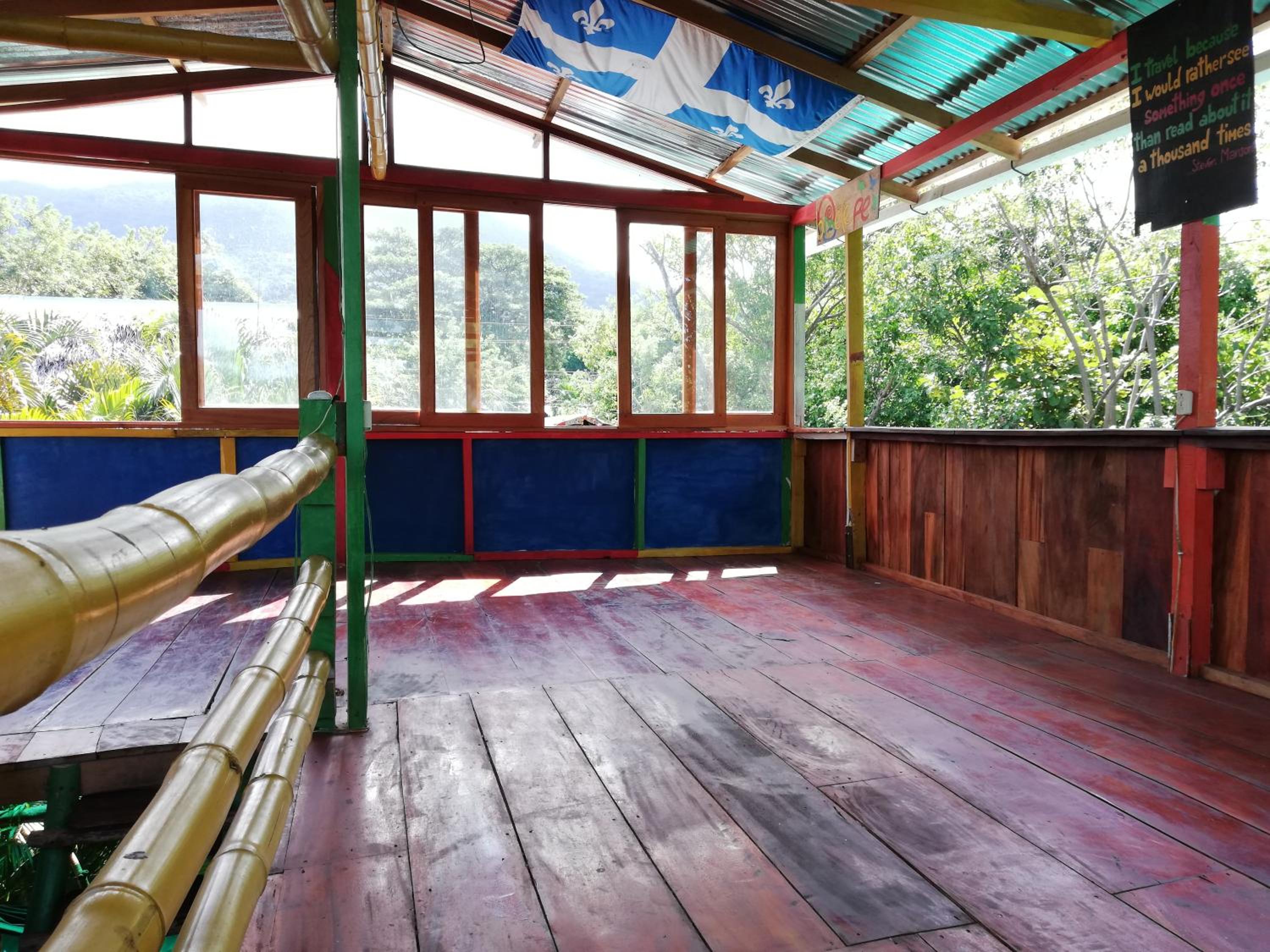 Lazy Crab Hostel