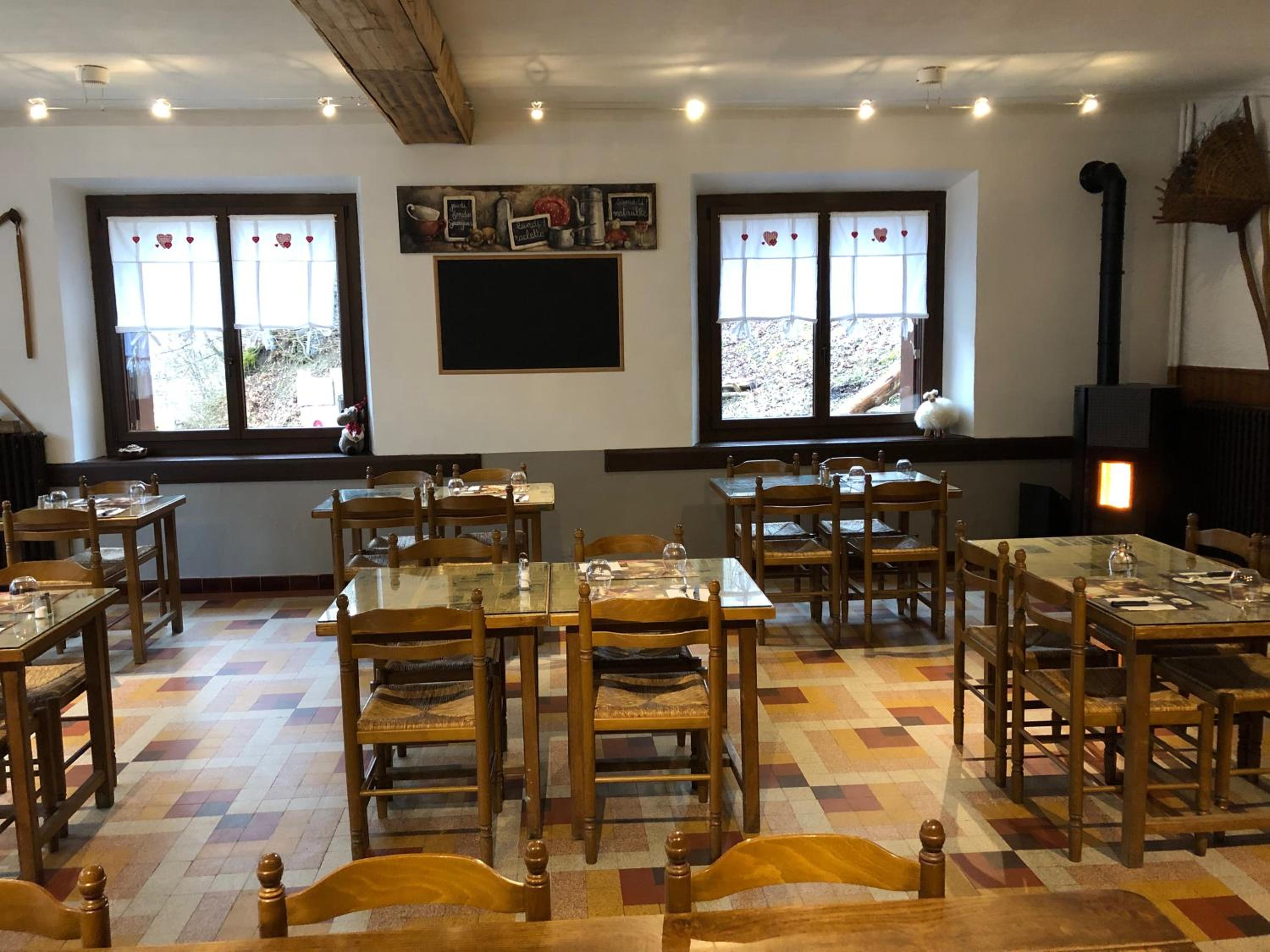 restaurant
