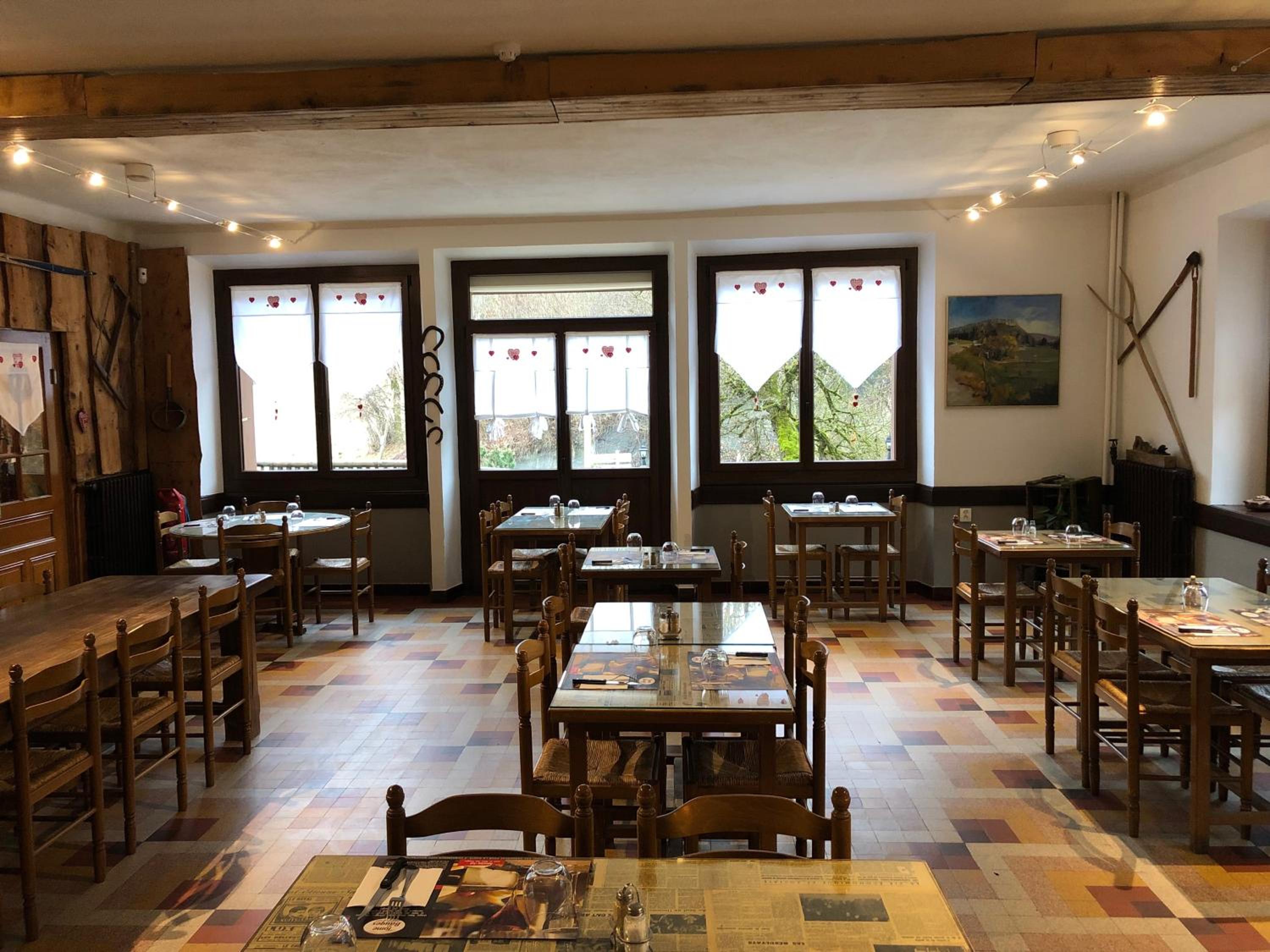 restaurant