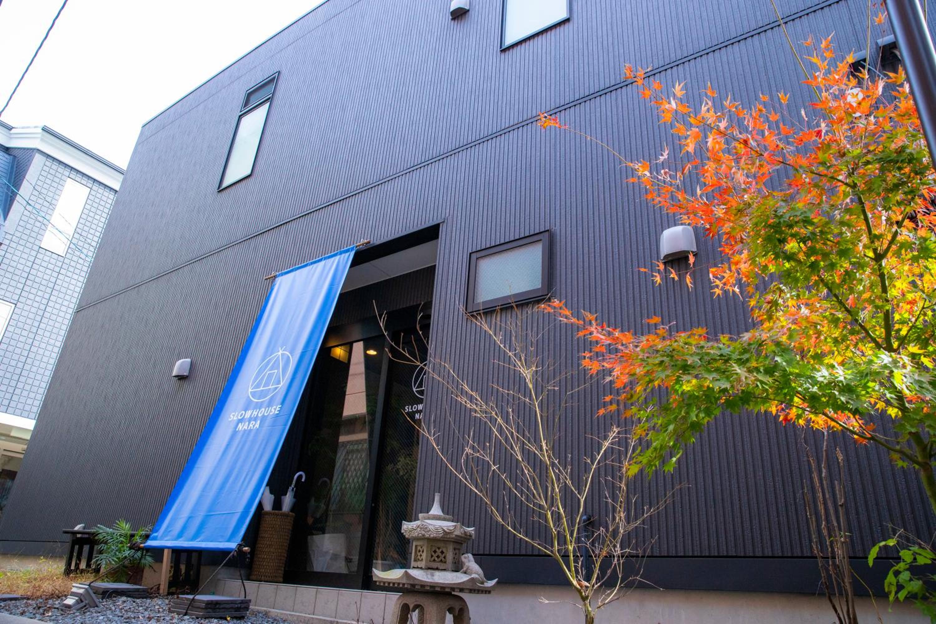 SLOW HOUSE NARA