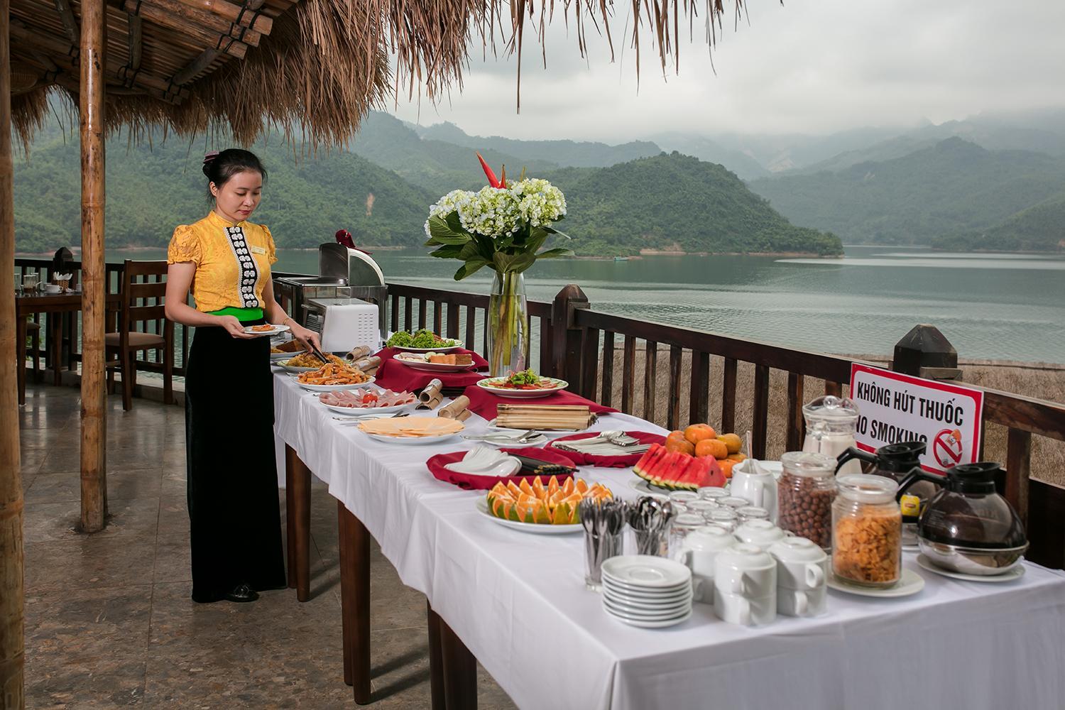 Mai Chau Hideaway Lake Resort