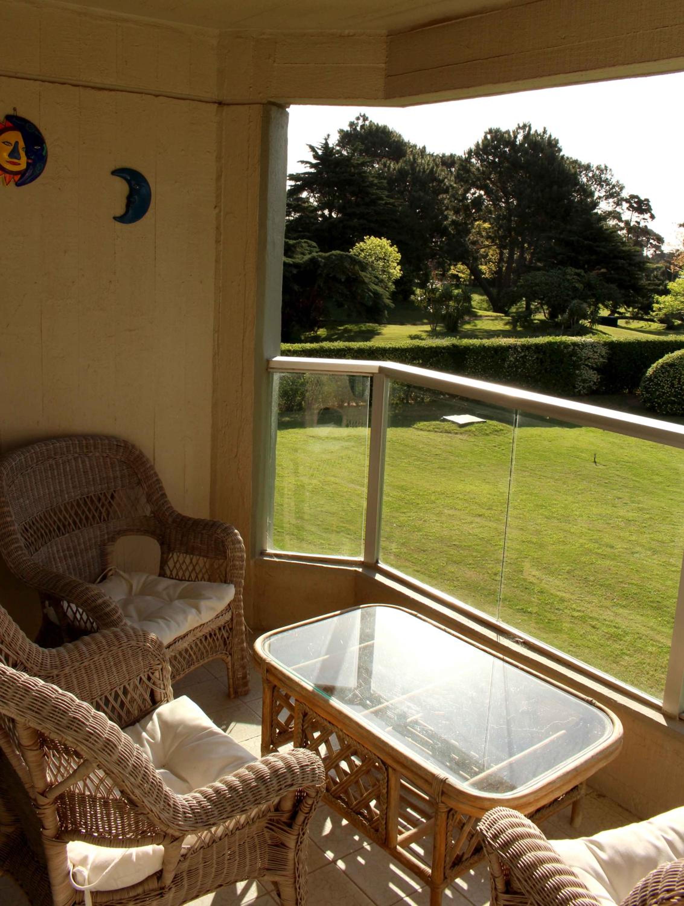 Apartamento en Punta del Este Playa Mansa view 3