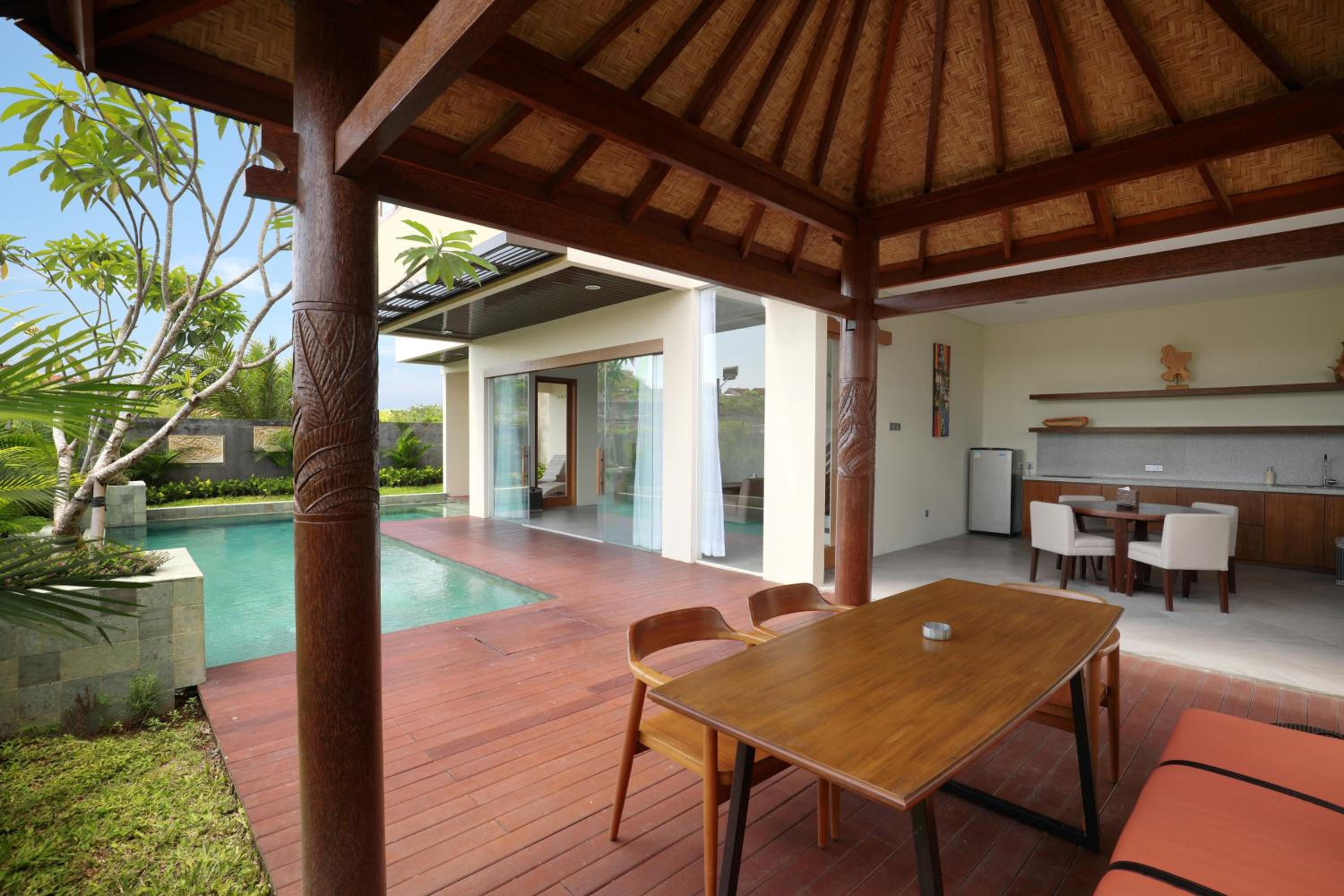 The Miracle Villa Nusa Dua