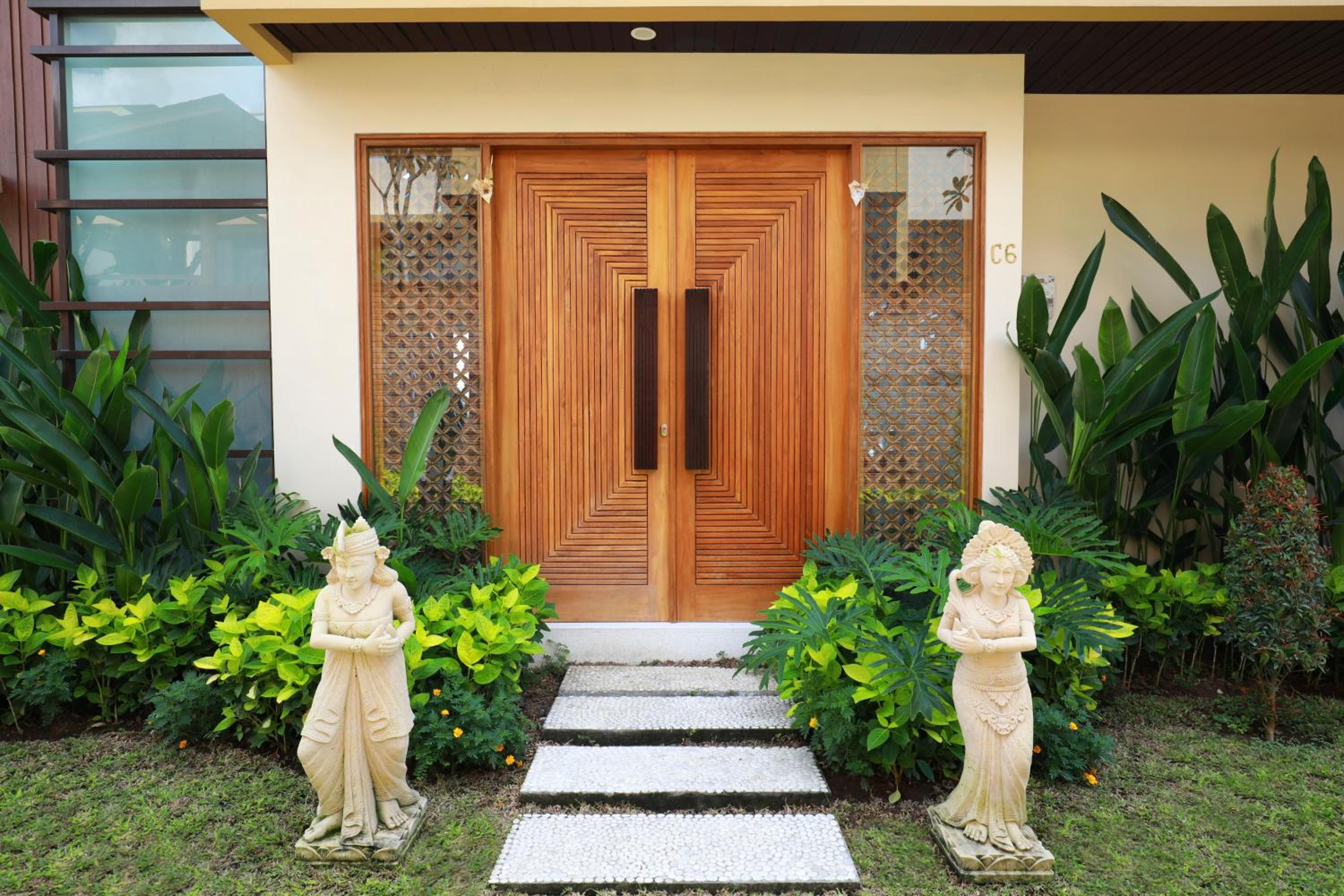 The Miracle Villa Nusa Dua