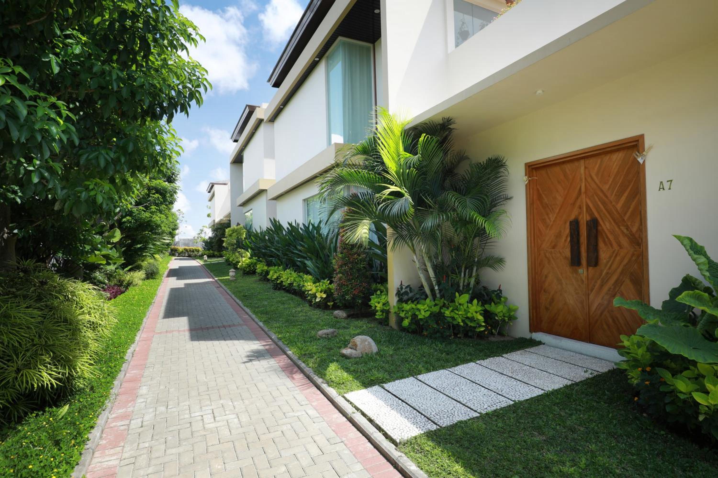 The Miracle Villa Nusa Dua