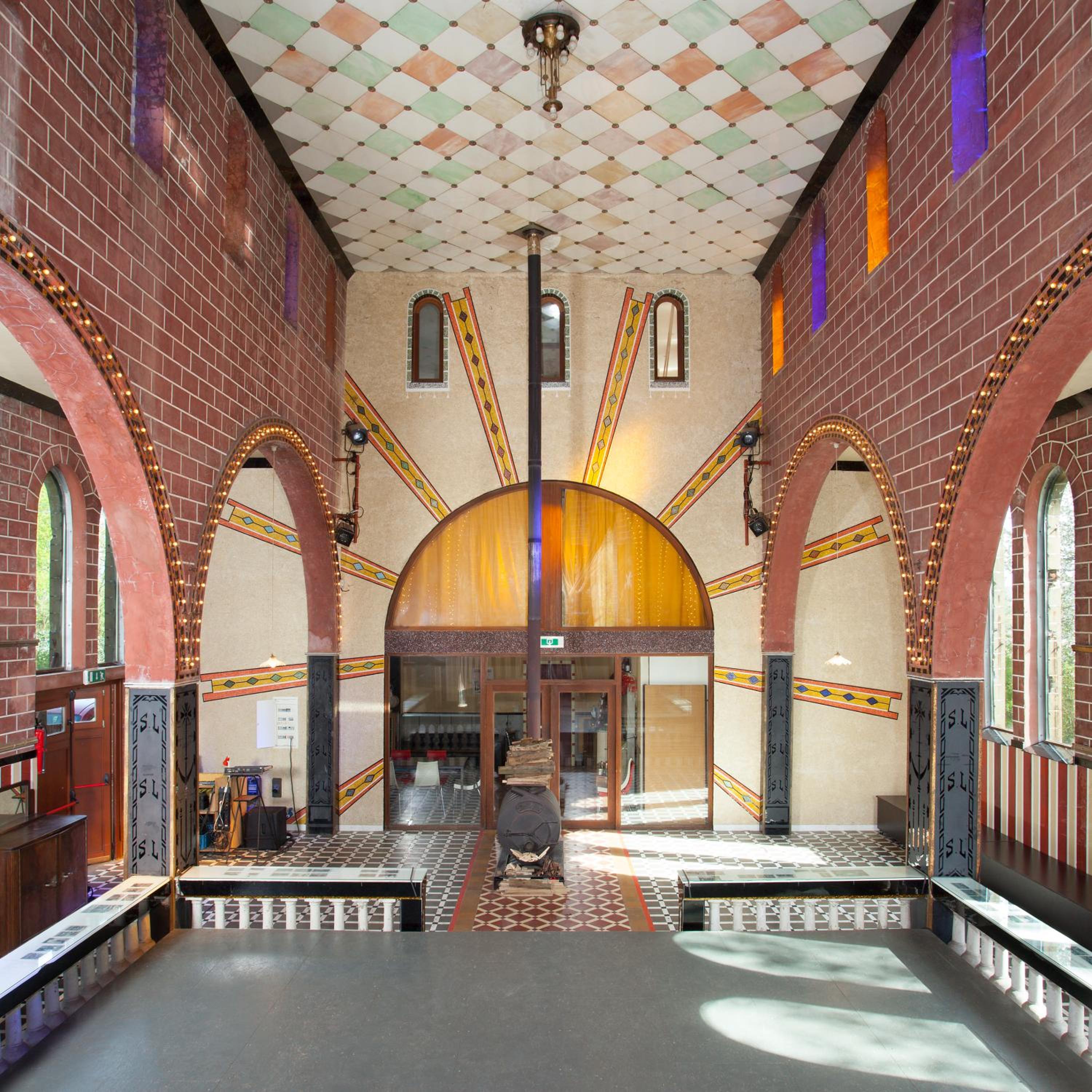 La Chapelle de verre, un lieu unique au monde