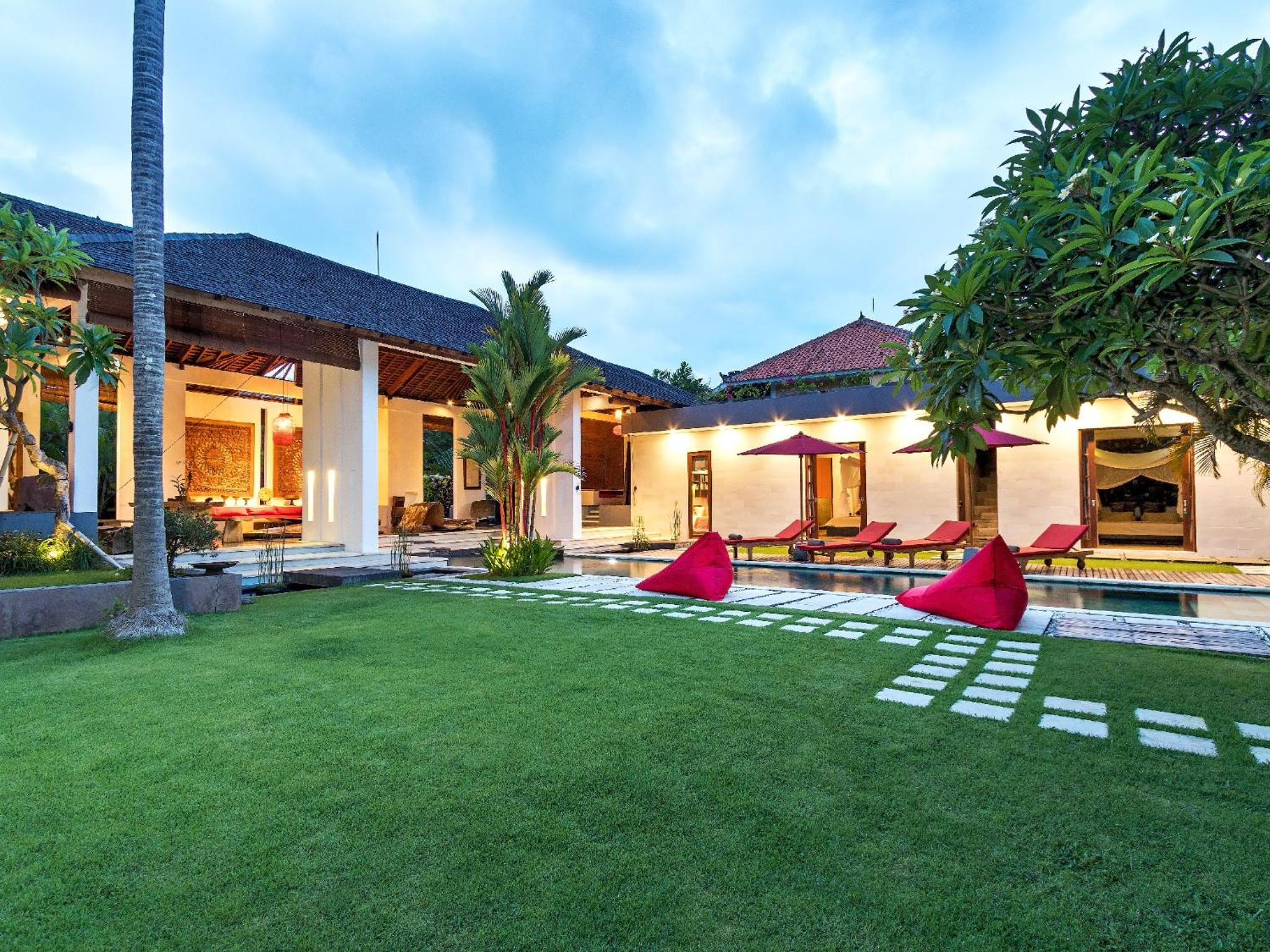 Villa Arte by Villa Finder