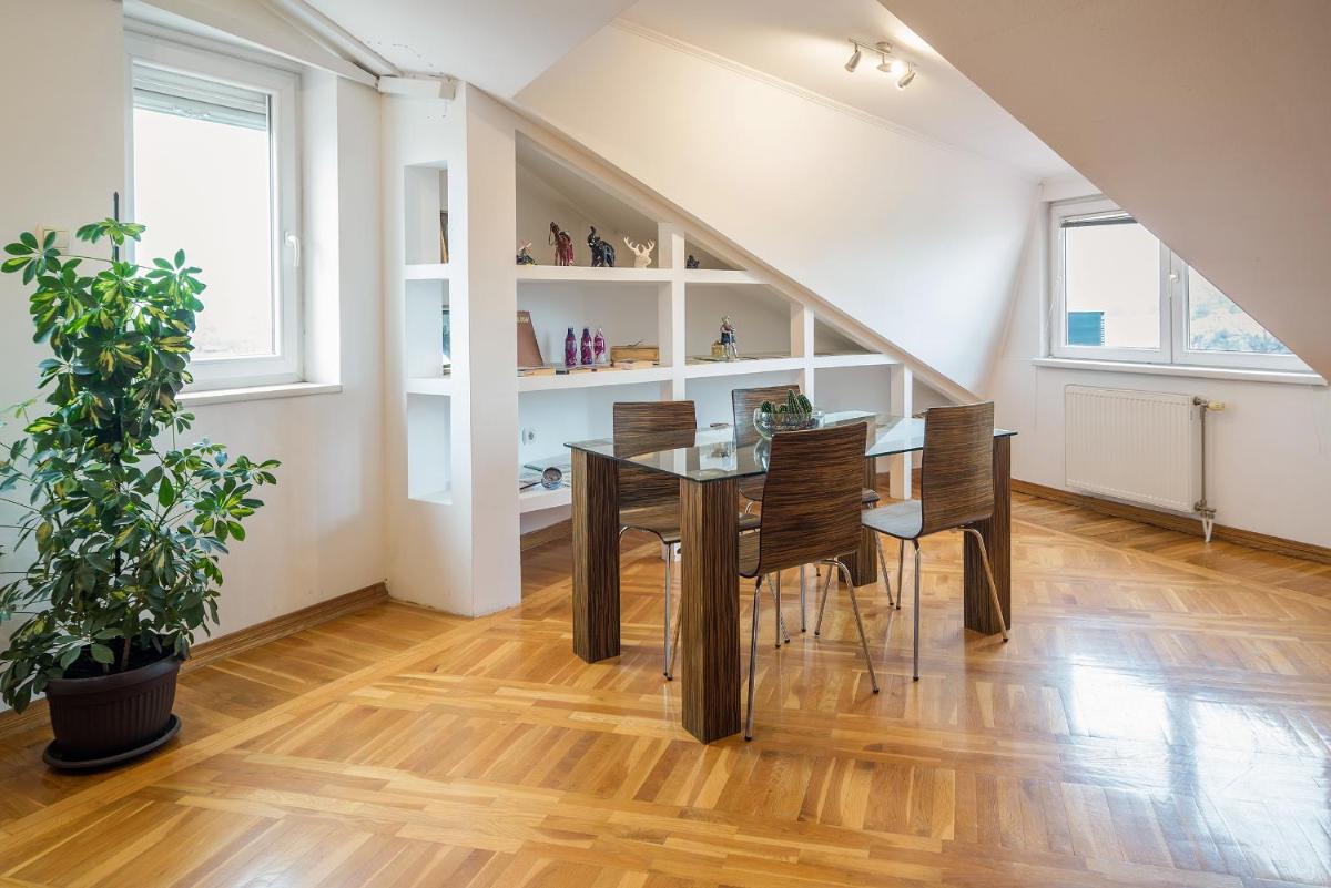 Penthouse in City Center view 5