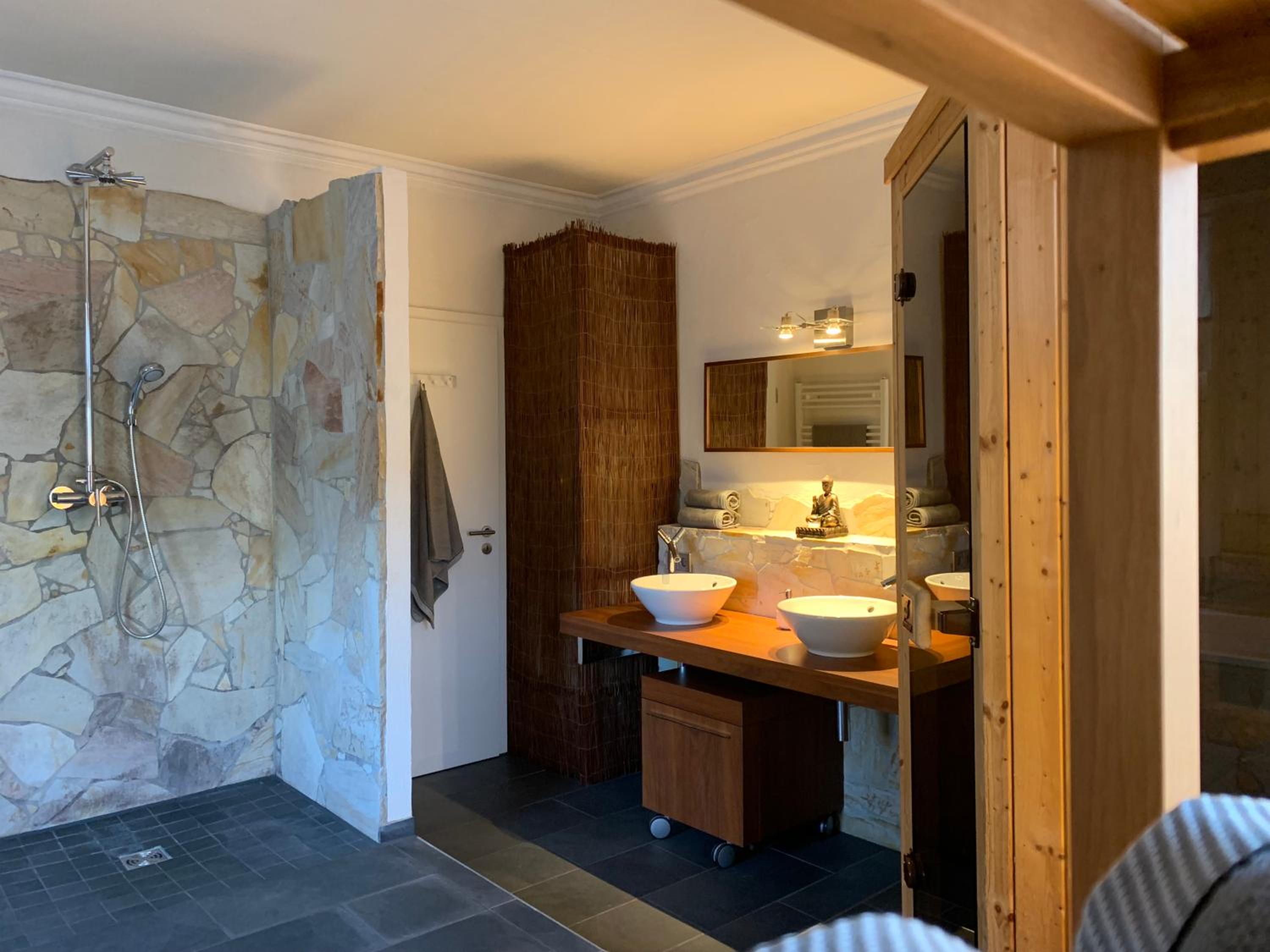 Deluxe Business City Apartments Metzingen Villa Landenberger, photo 10