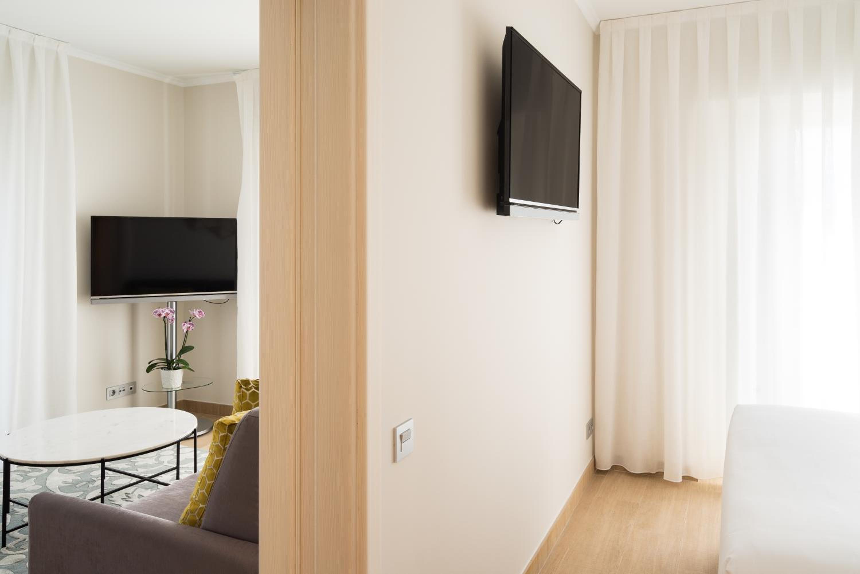 Tandem Soho Suites