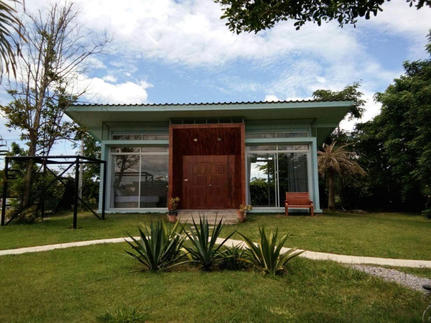 Hotel Ban Bang Home Resort - Image 1